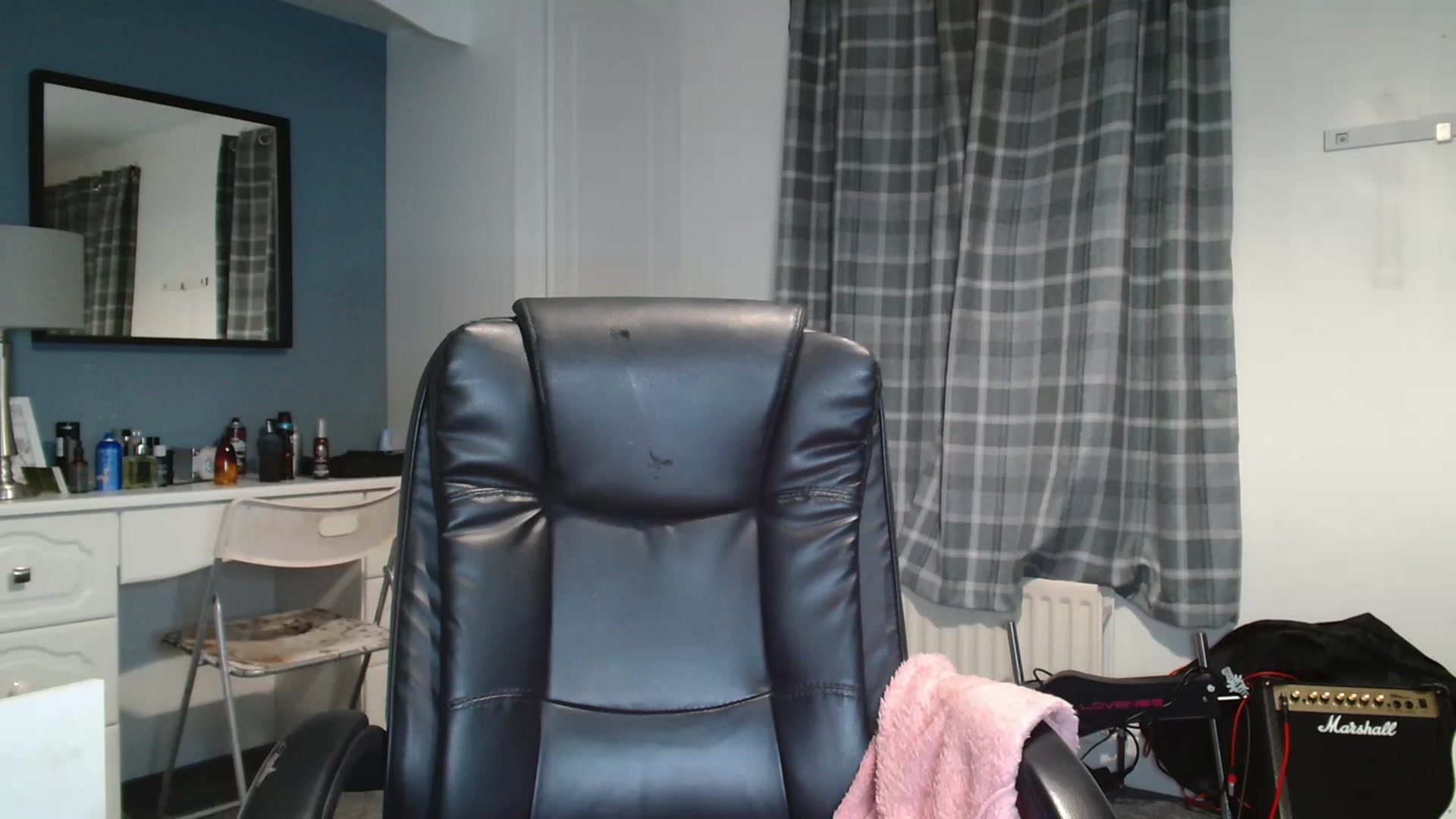 Gallery image thumbnail from ElleBloom's myfreecams stream on, 04/04/2024, 21:44 image 14 of 20