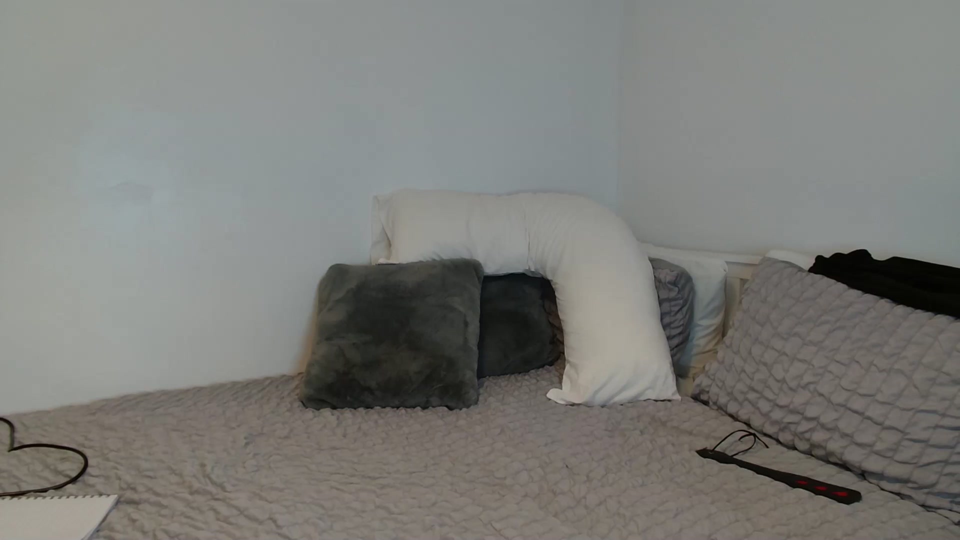 Gallery image thumbnail from ElleBloom's myfreecams stream on, 06/07/2024, 13:31 image 17 of 20