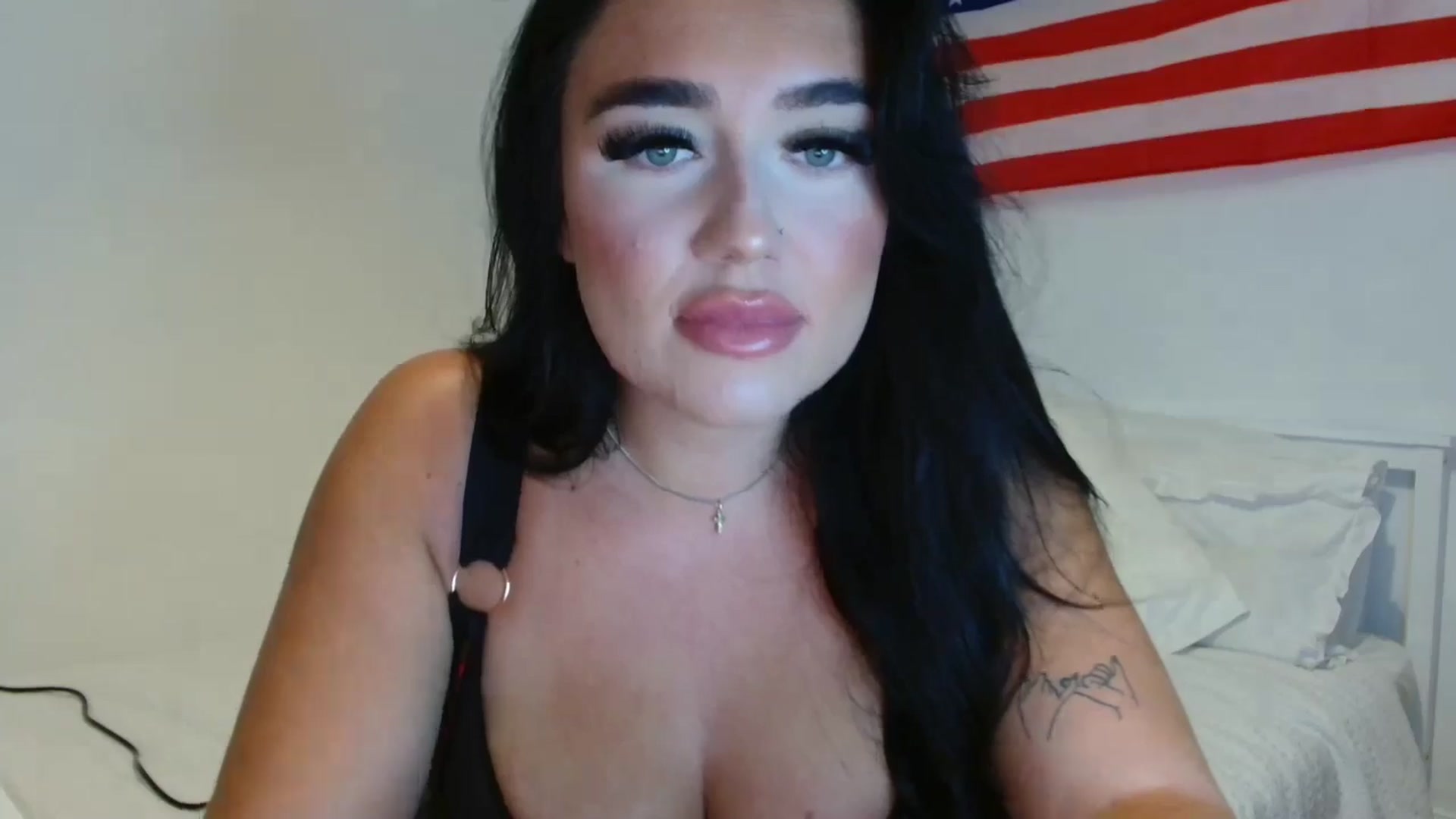 Gallery image thumbnail from ElleBloom's myfreecams stream on, 07/09/2024, 20:36 image 11 of 20