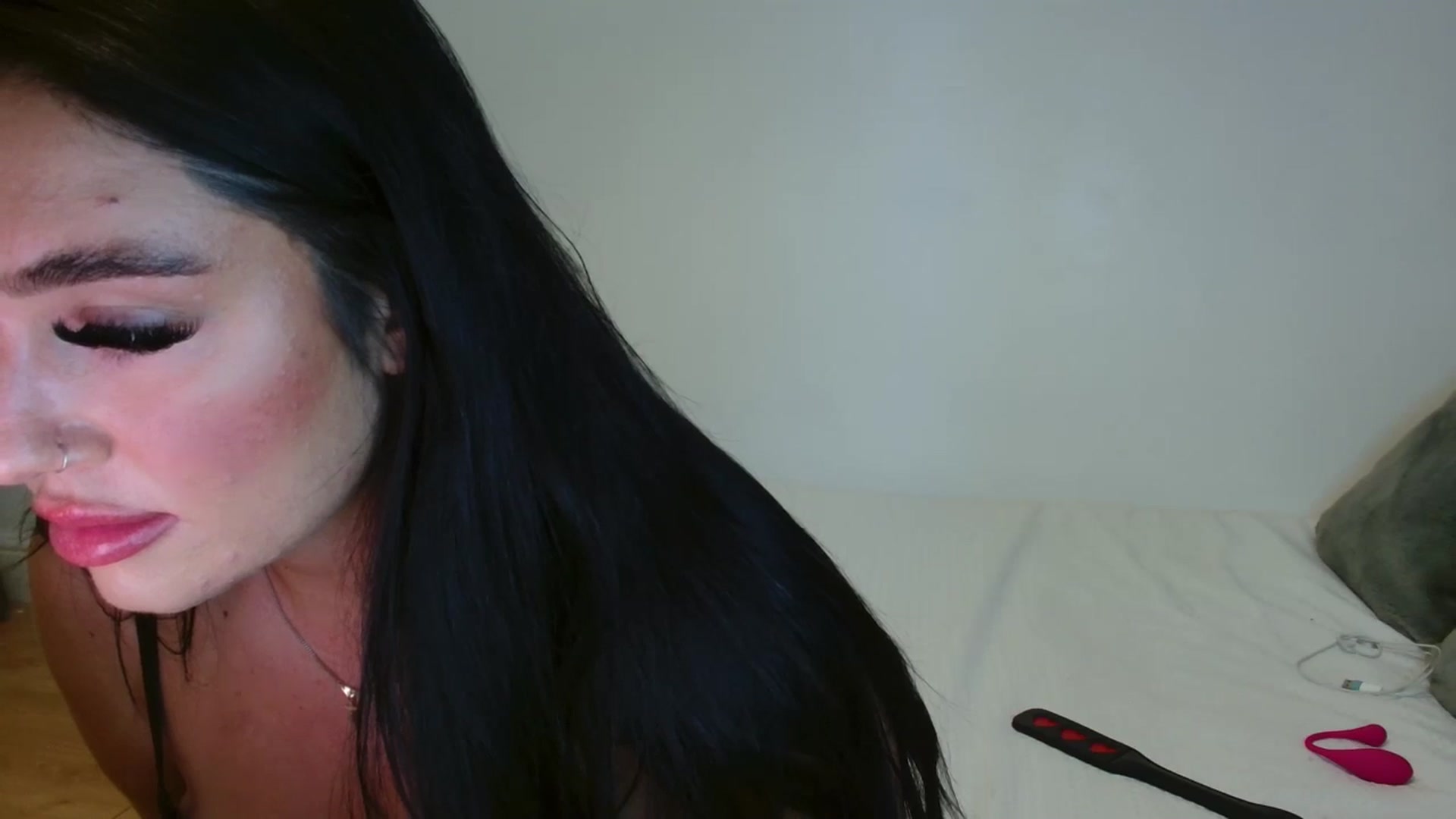Gallery image thumbnail from ElleBloom's myfreecams stream on, 08/06/2024, 14:18 image 8 of 20