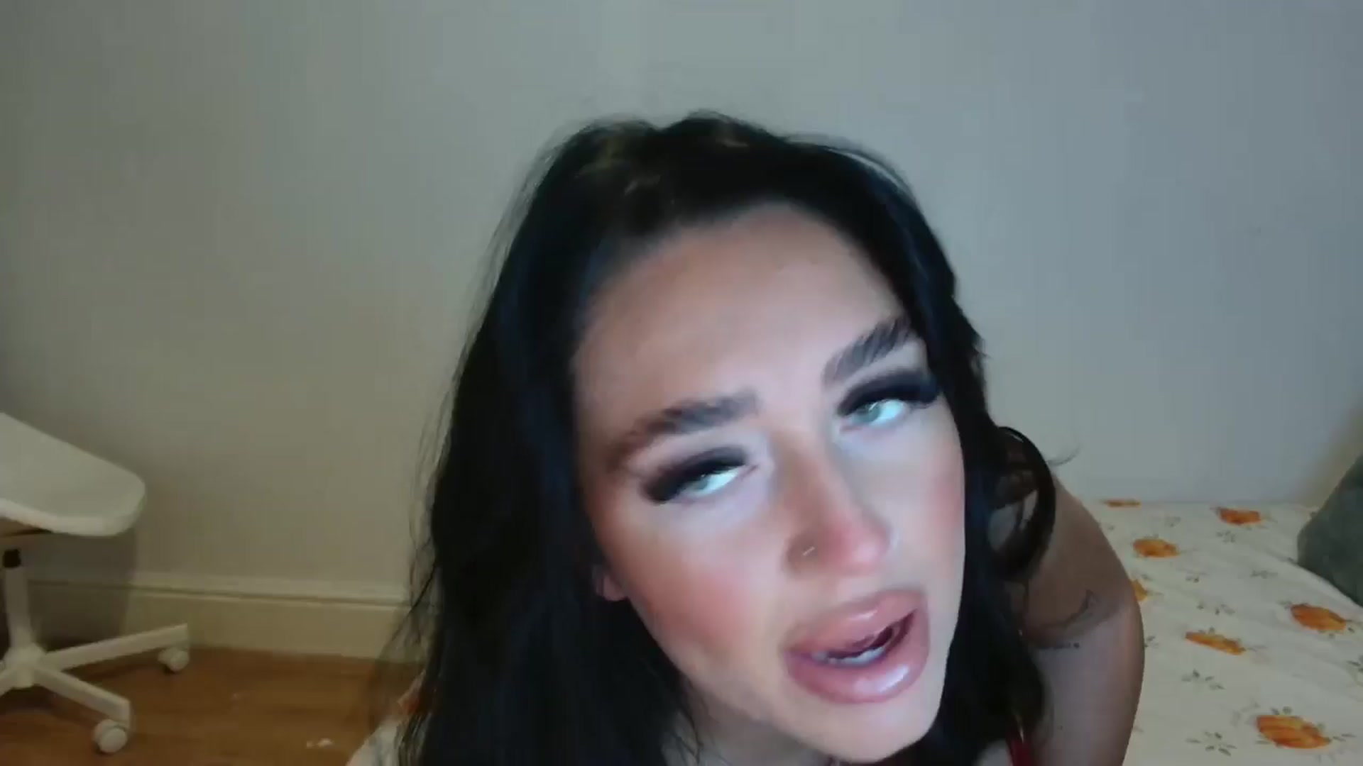 Gallery image thumbnail from ElleBloom's myfreecams stream on, 11/01/2024, 14:38 image 1 of 20