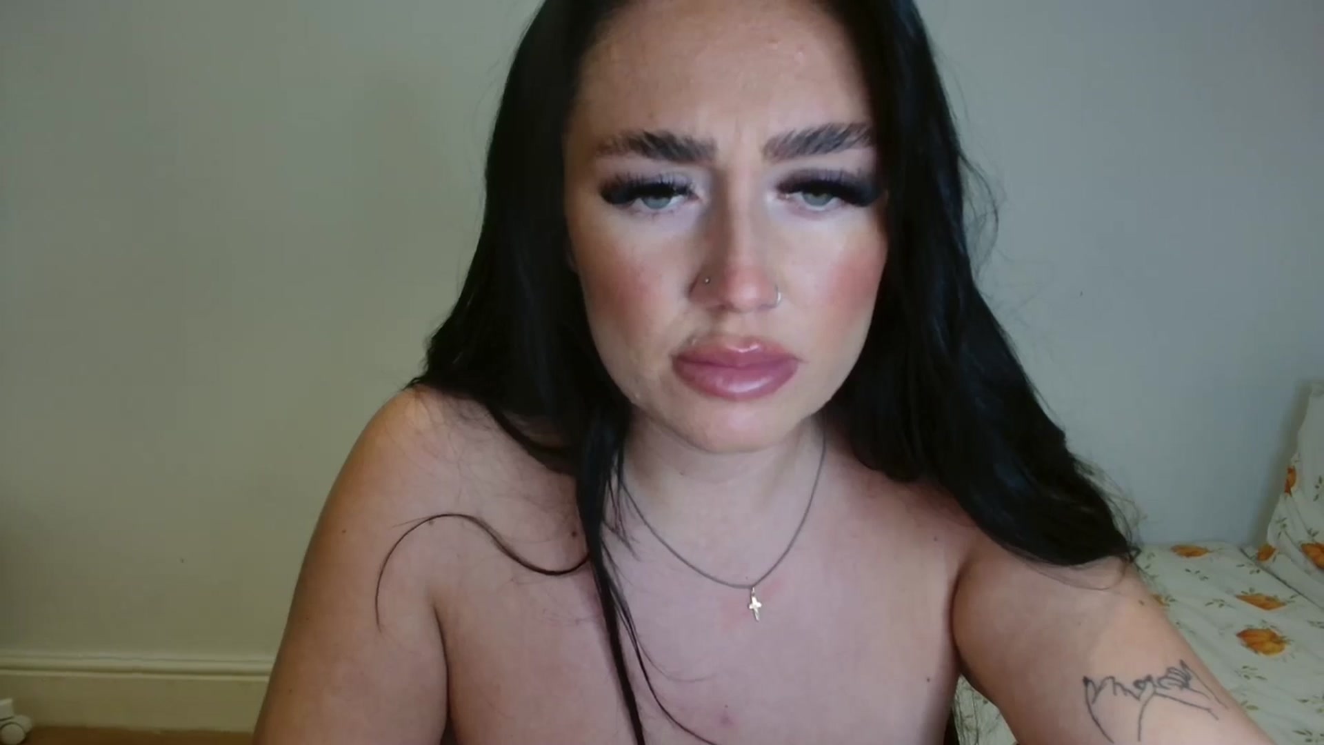Gallery image thumbnail from ElleBloom's myfreecams stream on, 11/01/2024, 15:56 image 15 of 20