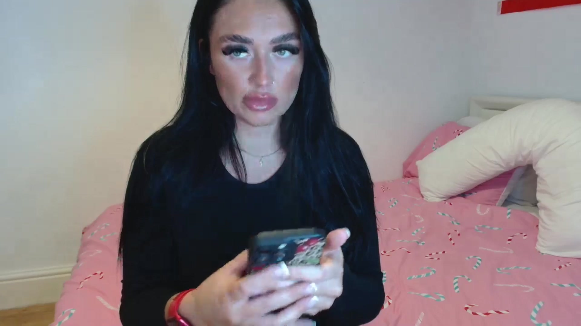 Gallery image thumbnail from ElleBloom's myfreecams stream on, 11/03/2024, 20:49 image 4 of 20