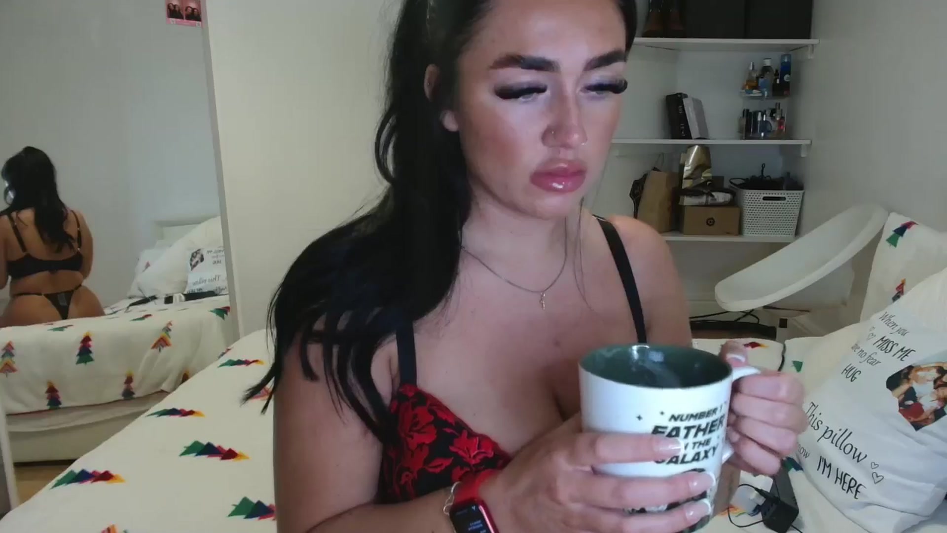 Gallery image thumbnail from ElleBloom's myfreecams stream on, 12/23/2024, 15:48 image 20 of 20
