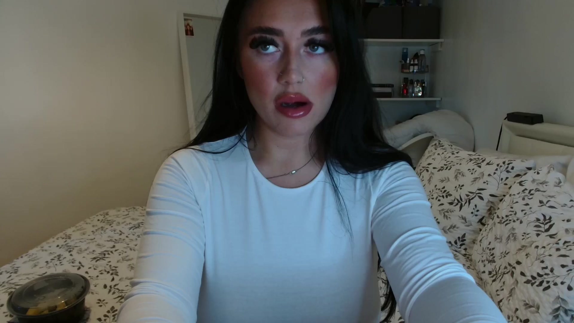 Gallery image thumbnail from ElleBloom's myfreecams stream on, 01/11/2025, 11:14 image 18 of 20