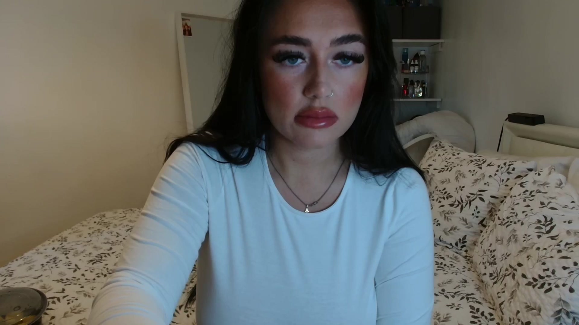 Gallery image thumbnail from ElleBloom's myfreecams stream on, 01/11/2025, 11:14 image 9 of 20