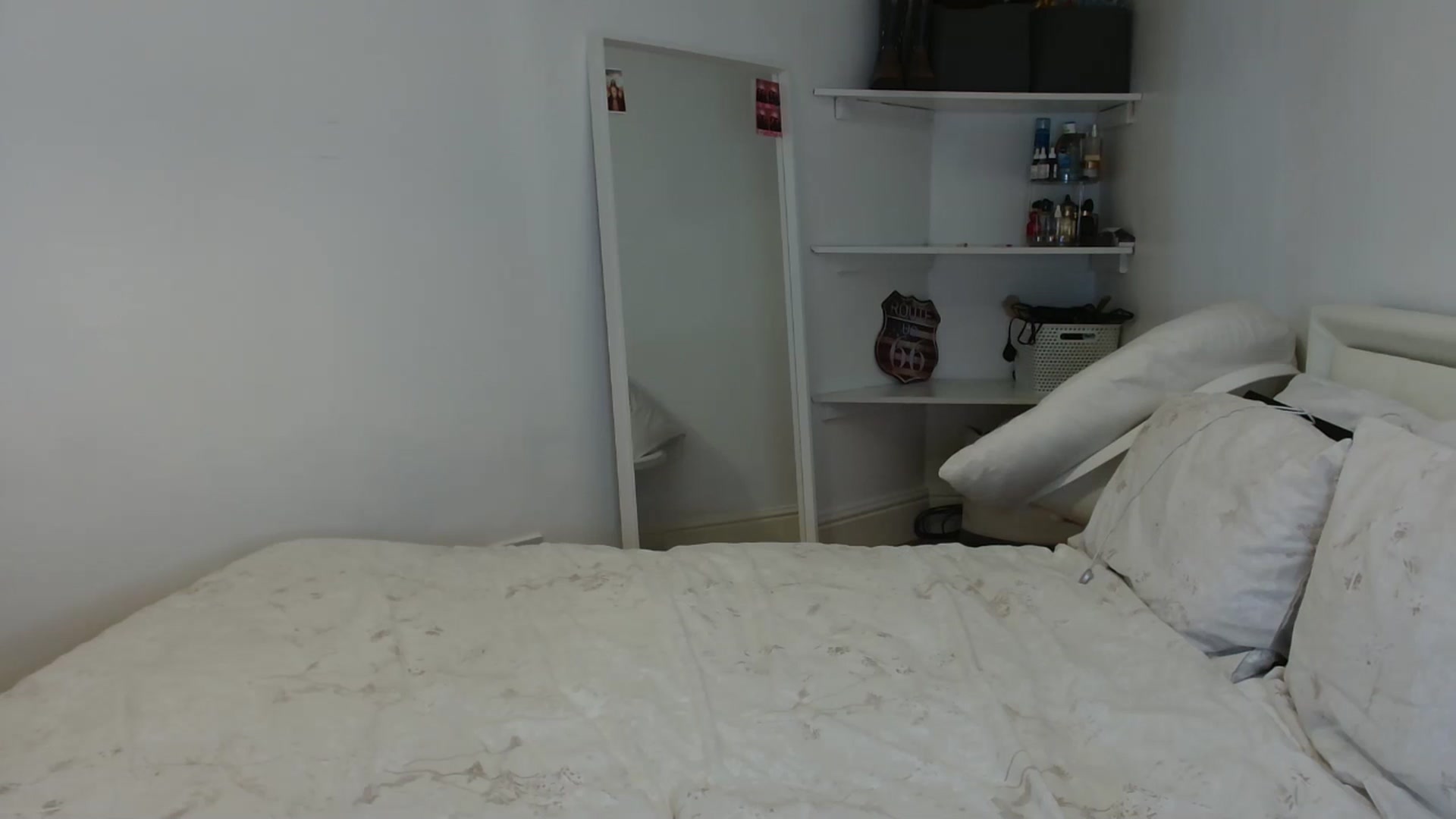 Gallery image thumbnail from ElleBloom's myfreecams stream on, 01/21/2025, 14:38 image 18 of 20