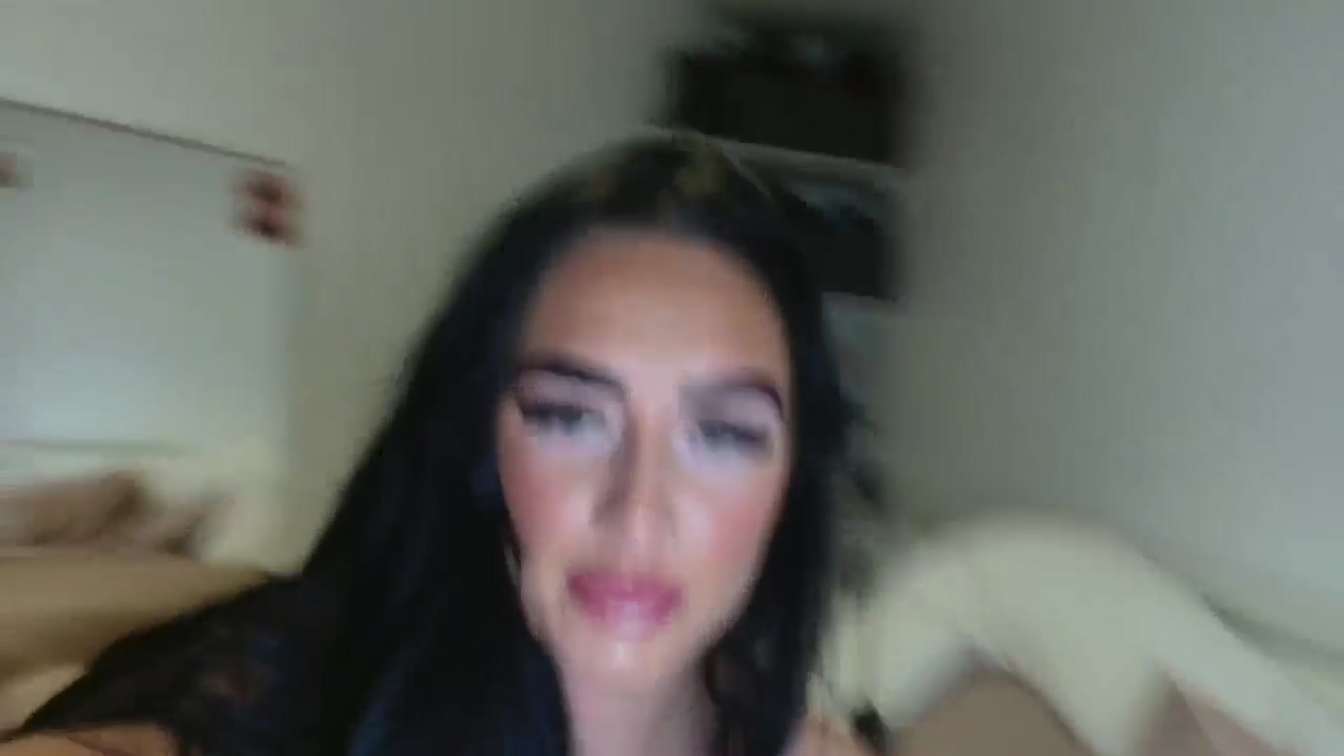 Gallery image thumbnail from ElleBloom's myfreecams stream on, 01/29/2025, 01:22 image 10 of 20