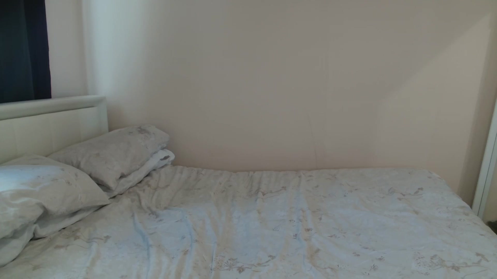 Gallery image thumbnail from ElleBloom's myfreecams stream on, 07/02/2025, 18:19 image 7 of 20