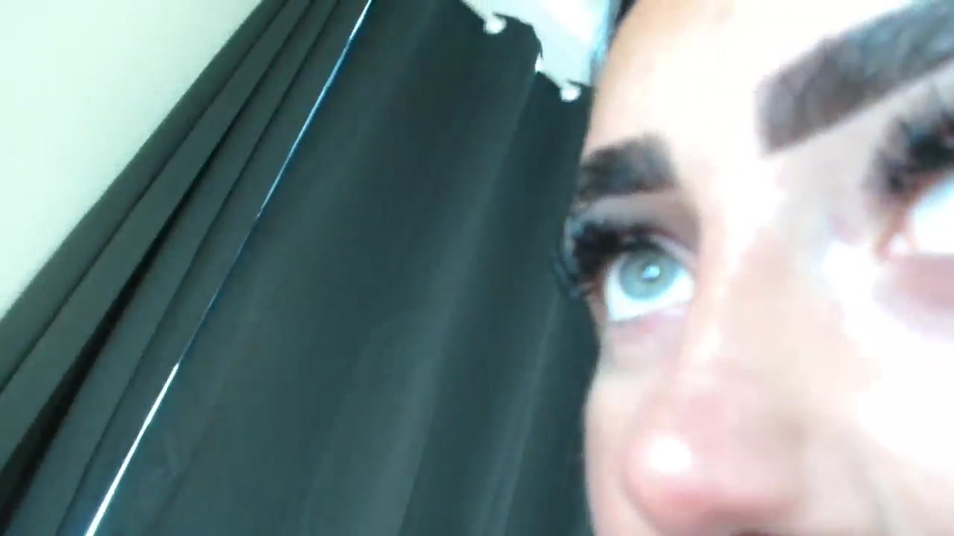 Gallery image thumbnail from ElleBloom's myfreecams stream on, 07/21/2025, 15:19 image 11 of 20