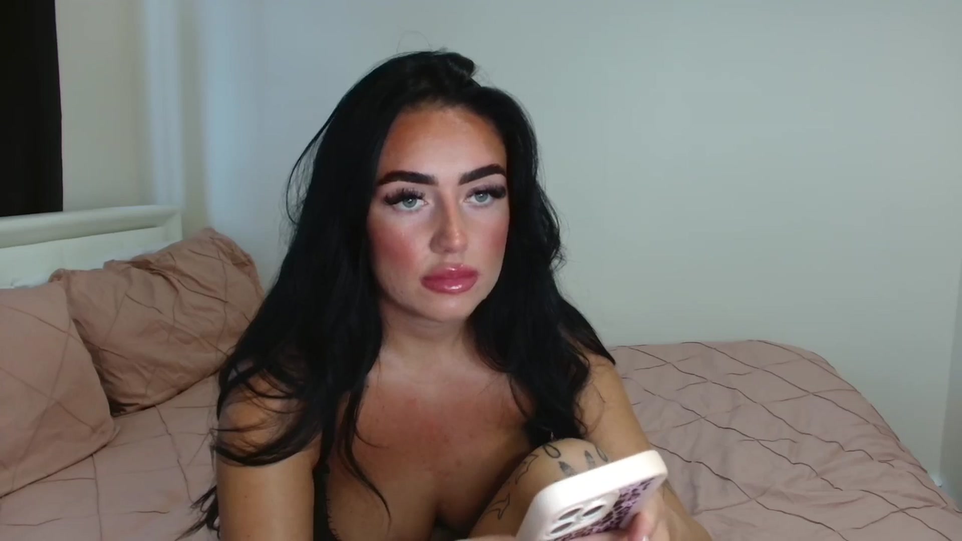 Gallery image thumbnail from ElleBloom's myfreecams stream on, 07/23/2025, 09:50 image 20 of 20
