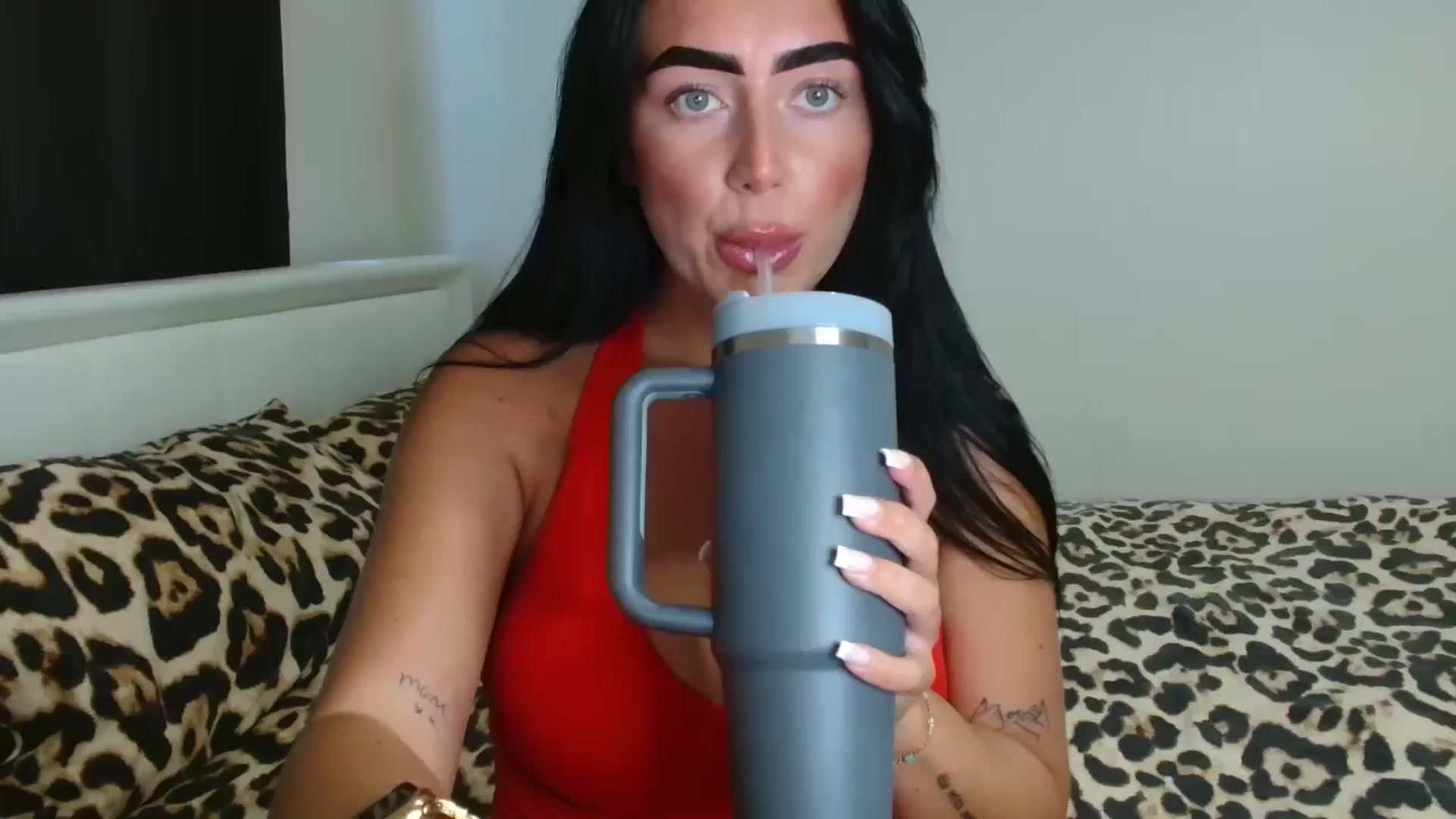 Gallery image thumbnail from ElleBloom's myfreecams stream on, 08/28/2025, 13:12 image 17 of 20
