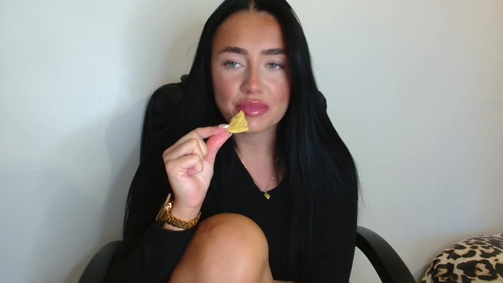 Gallery image thumbnail from ElleBloom's myfreecams stream on, 10/10/2025, 13:06 image 20 of 20