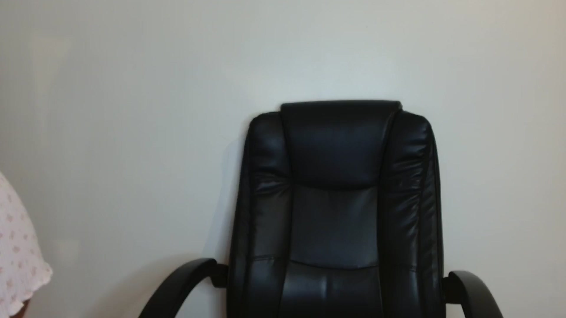 Gallery image thumbnail from ElleBloom's myfreecams stream on, 10/20/2025, 15:00 image 19 of 20