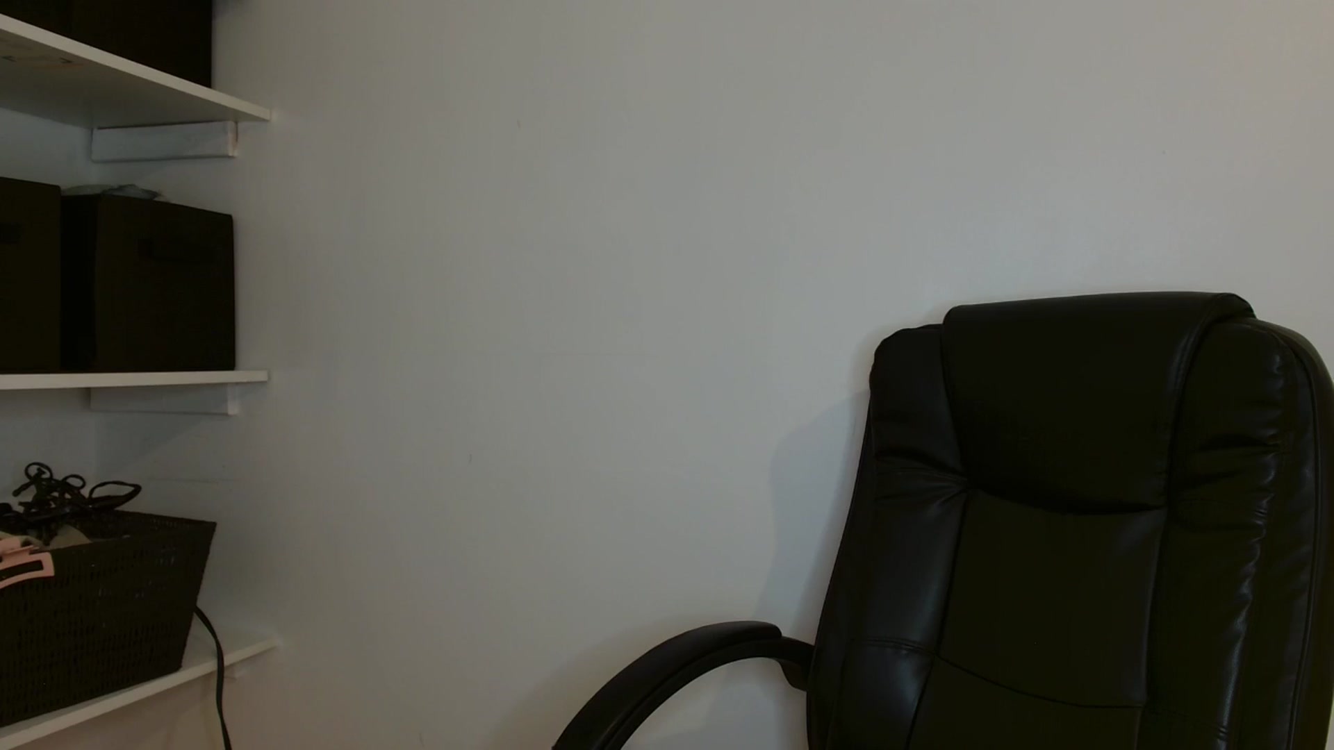 Gallery image thumbnail from ElleBloom's myfreecams stream on, 10/24/2025, 15:57 image 18 of 20