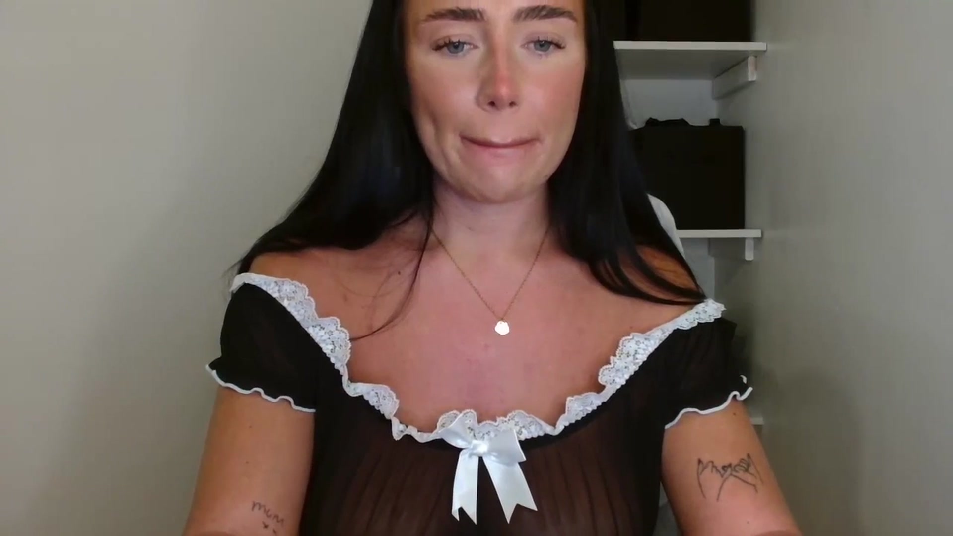 Gallery image thumbnail from ElleBloom's myfreecams stream on, 10/31/2025, 15:52 image 9 of 20