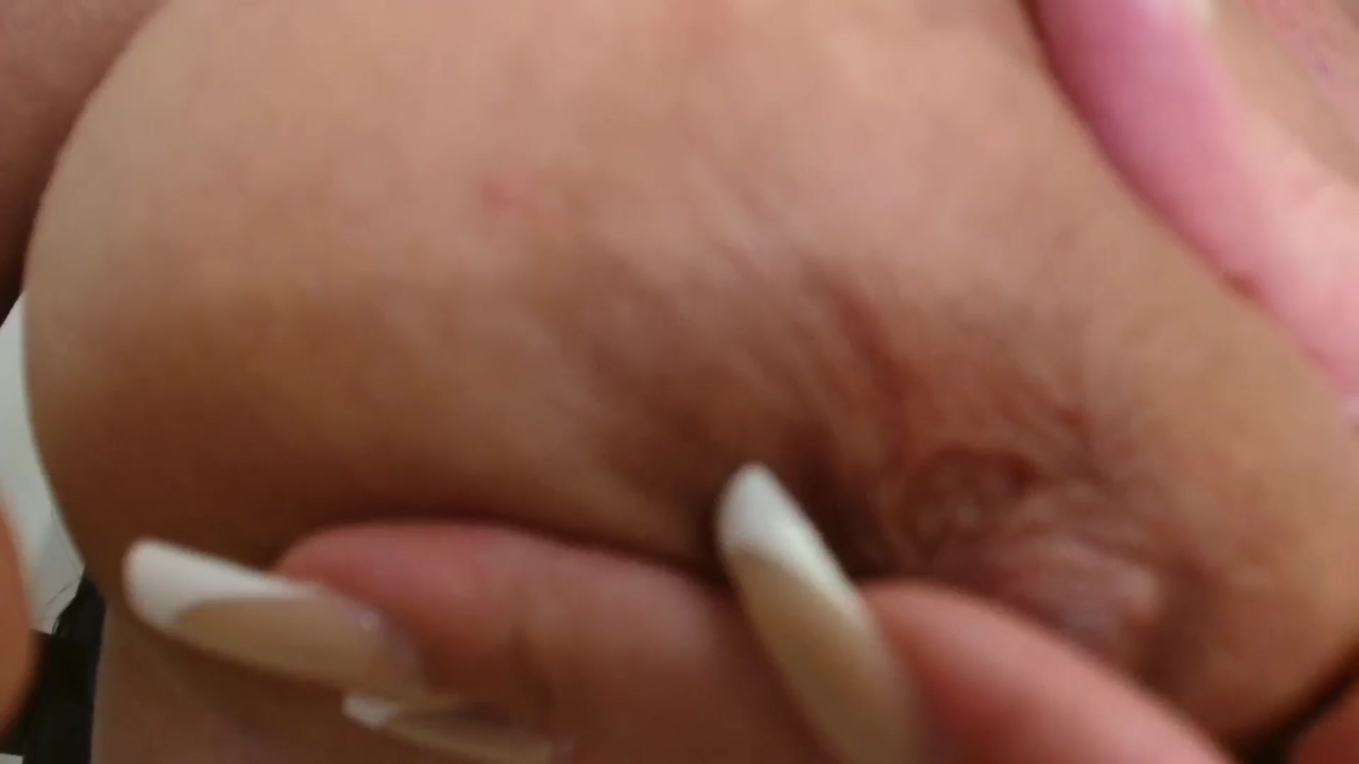 Gallery image thumbnail from ElleBloom's myfreecams stream on, 11/14/2025, 15:06 image 15 of 20