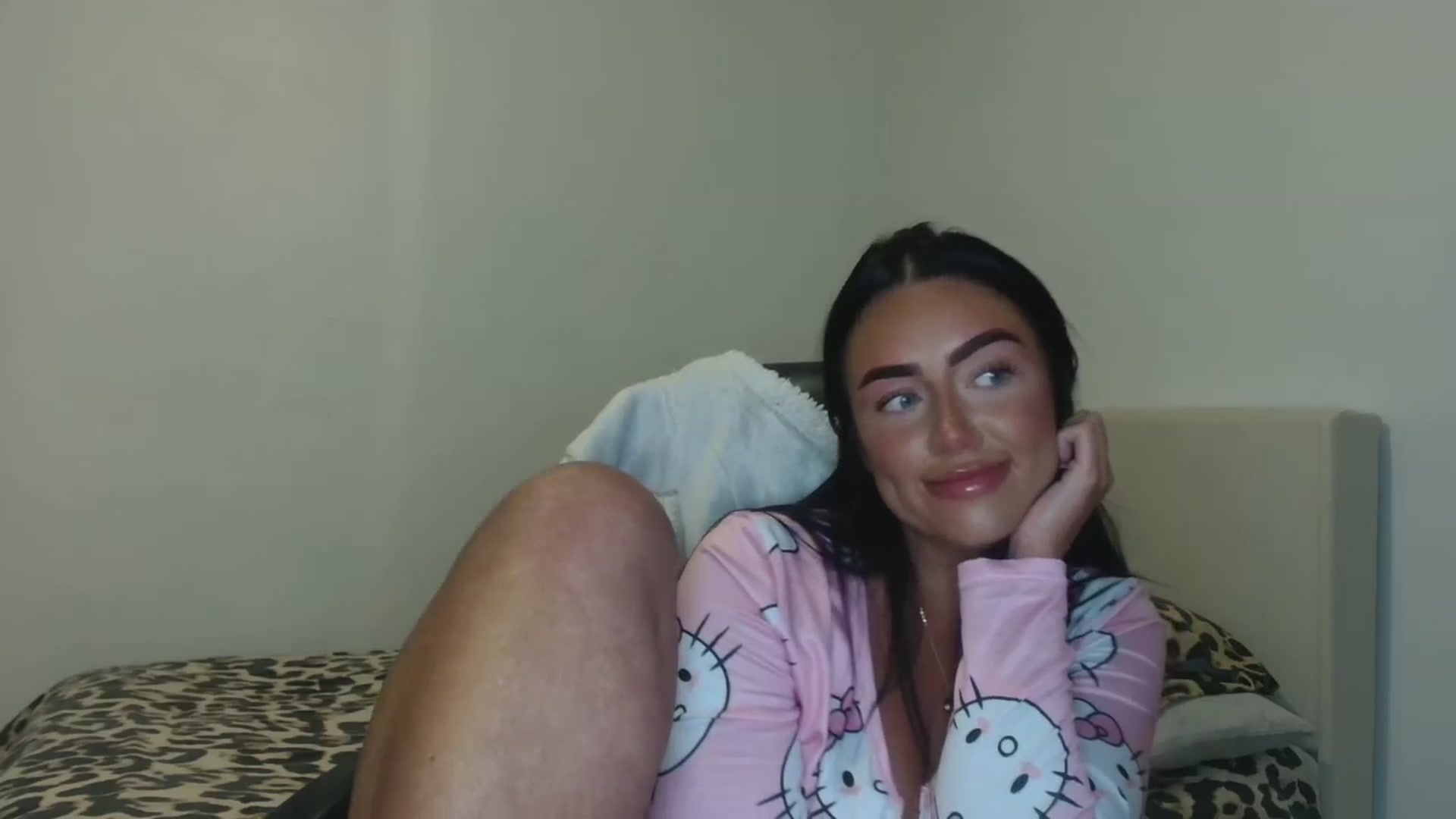Gallery image thumbnail from ElleBloom's myfreecams stream on, 11/26/2025, 17:33 image 20 of 20