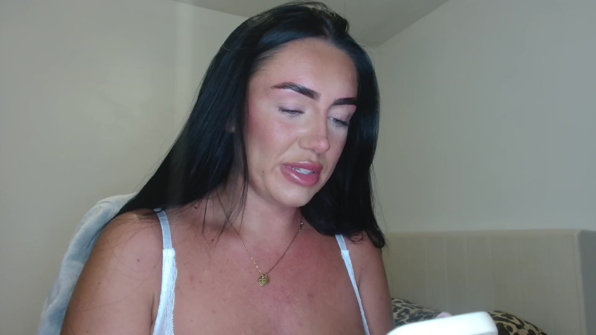 Gallery image thumbnail from ElleBloom's myfreecams stream on, 11/26/2025, 17:33 image 15 of 20