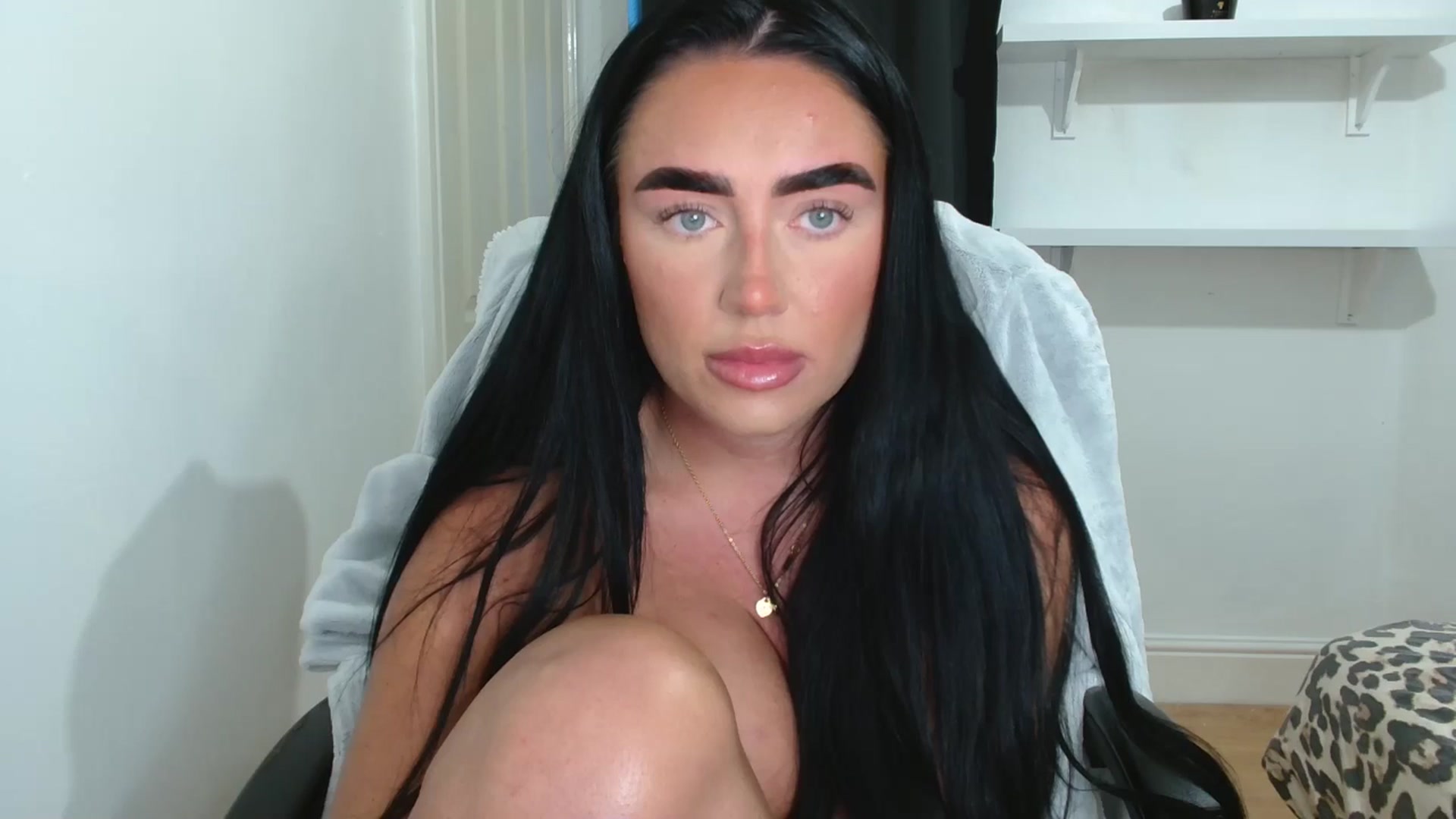 Gallery image thumbnail from ElleBloom's myfreecams stream on, 01/06/2026, 16:23 image 4 of 20