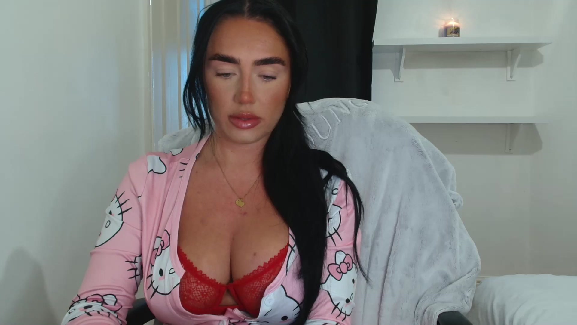 Gallery image thumbnail from ElleBloom's myfreecams stream on, 01/12/2026, 15:24 image 7 of 20