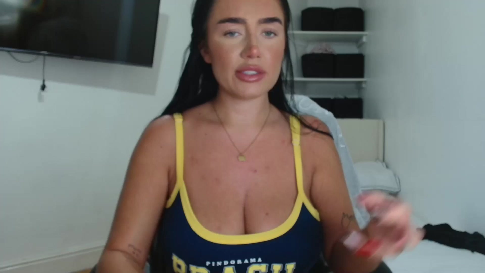 Gallery image thumbnail from ElleBloom's myfreecams stream on, 01/14/2026, 15:02 image 1 of 20