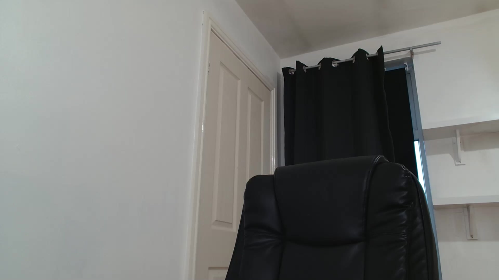 Gallery image thumbnail from ElleBloom's myfreecams stream on, 01/26/2026, 15:20 image 12 of 20