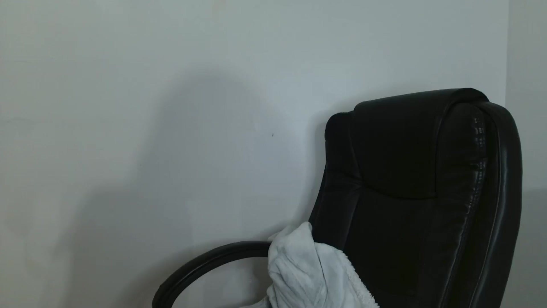 Gallery image thumbnail from ElleBloom's myfreecams stream on, 02/23/2026, 13:17 image 12 of 20