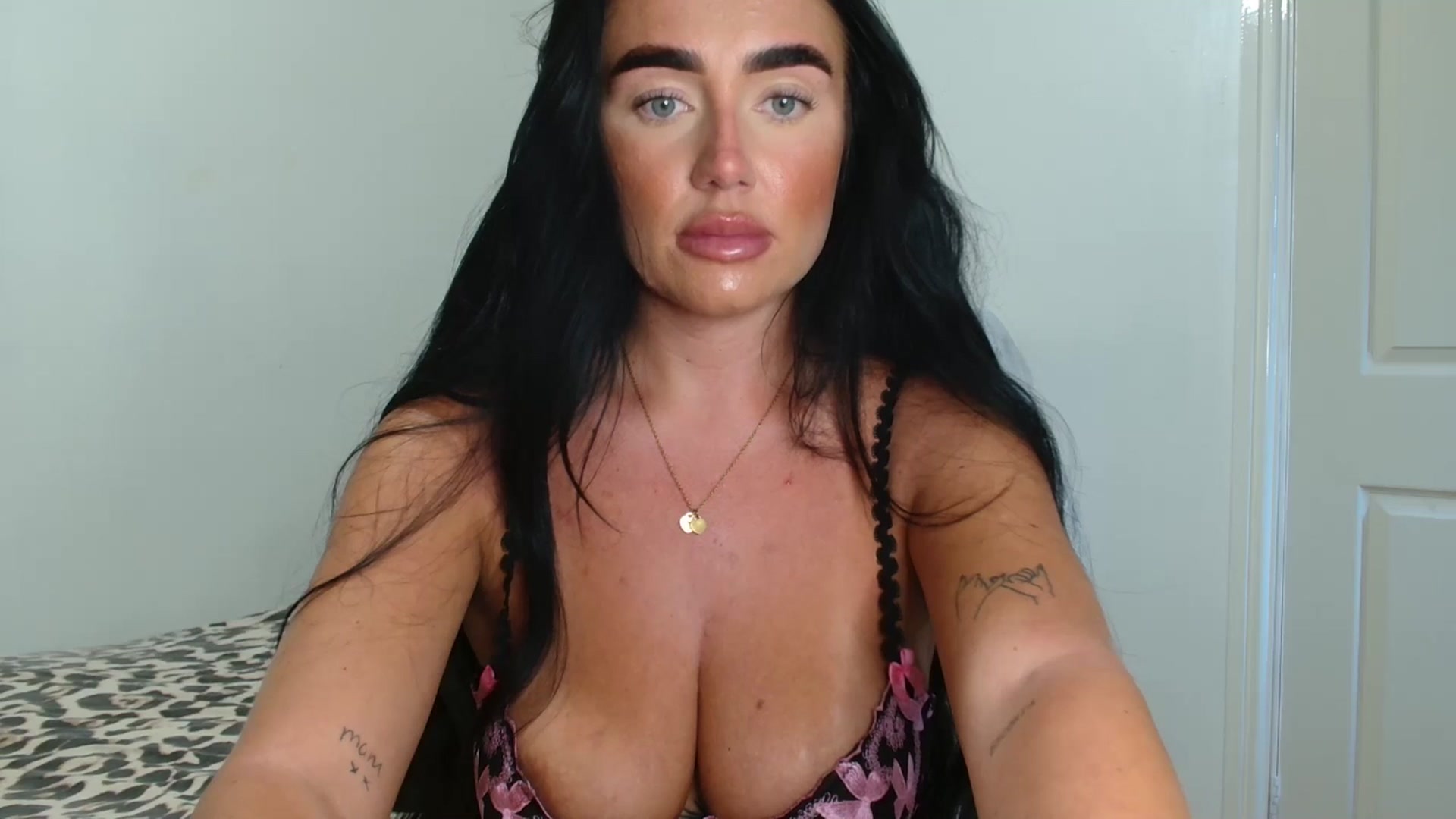 Gallery image thumbnail from ElleBloom's myfreecams stream on, 03/25/2026, 14:25 image 3 of 20