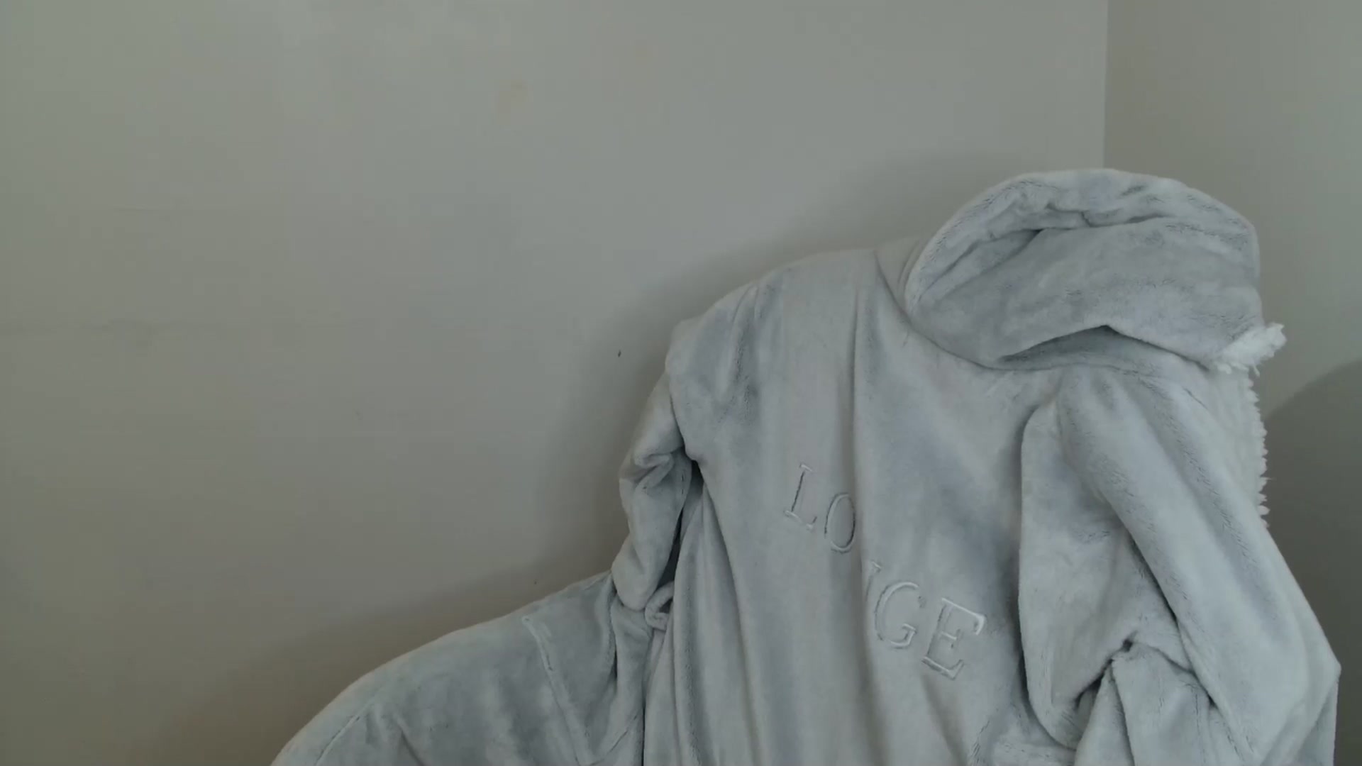 Gallery image thumbnail from ElleBloom's myfreecams stream on, 03/29/2026, 14:31 image 11 of 20