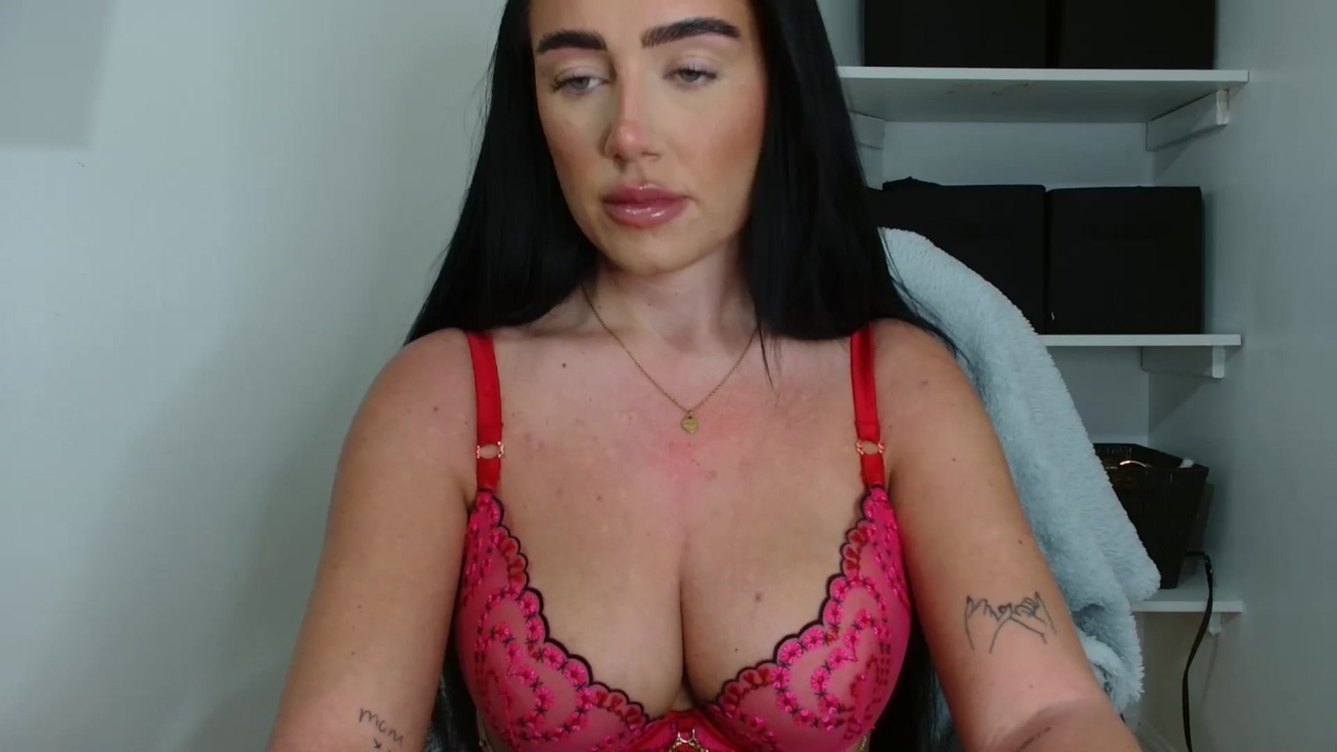 Gallery image thumbnail from ElleBloom's myfreecams stream on, 04/15/2026, 15:18 image 3 of 20