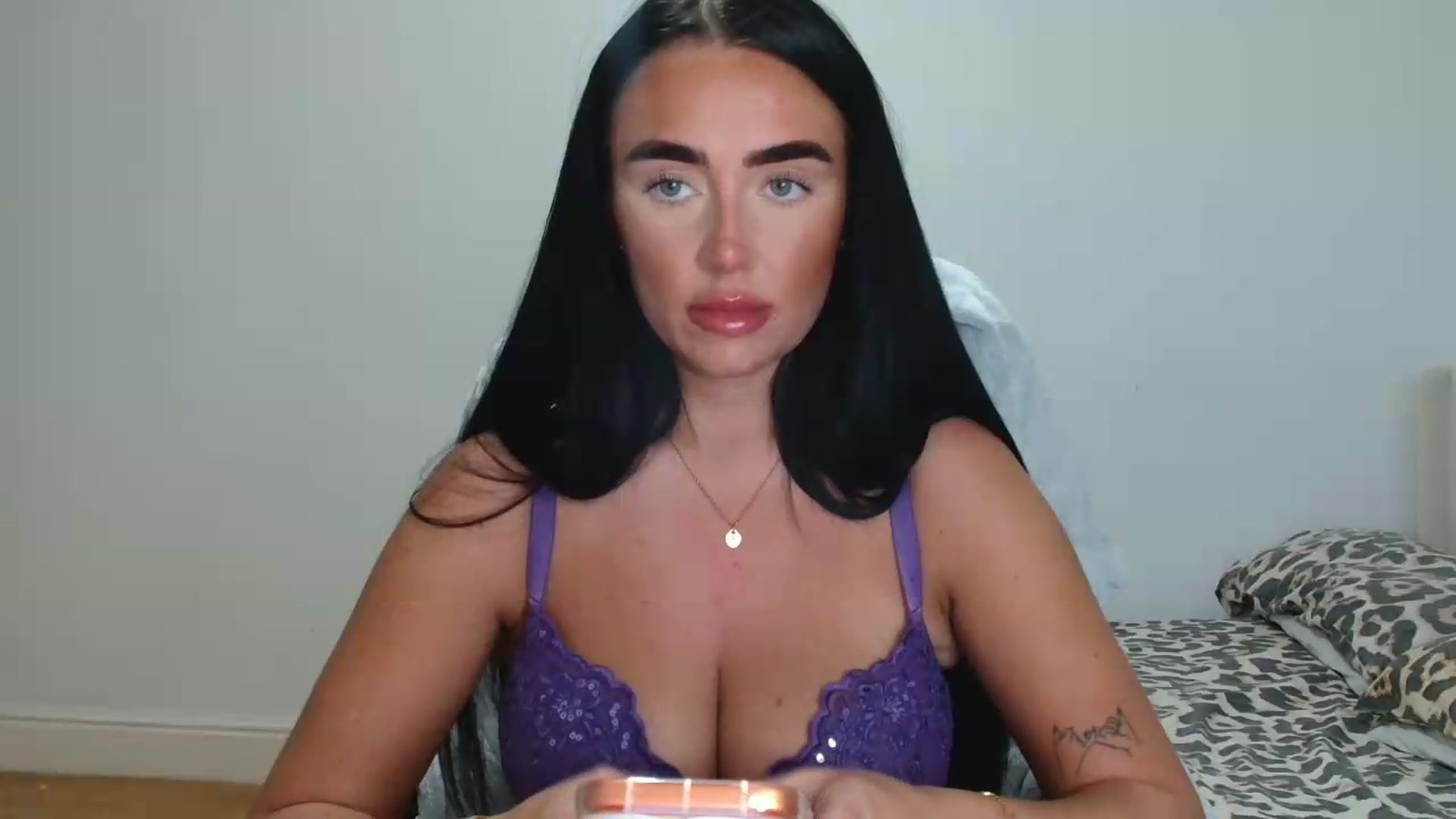 Gallery image thumbnail from ElleBloom's myfreecams stream on, 05/12/2026, 12:17 image 13 of 20