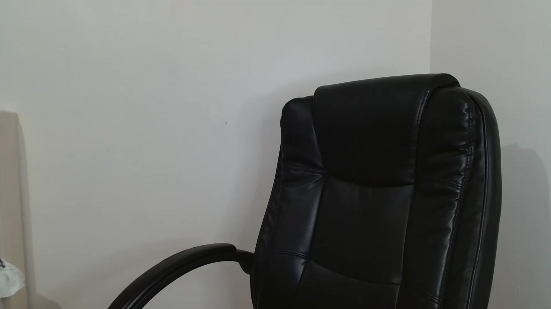 Gallery image thumbnail from ElleBloom's myfreecams stream on, 06/09/2026, 13:47 image 15 of 20