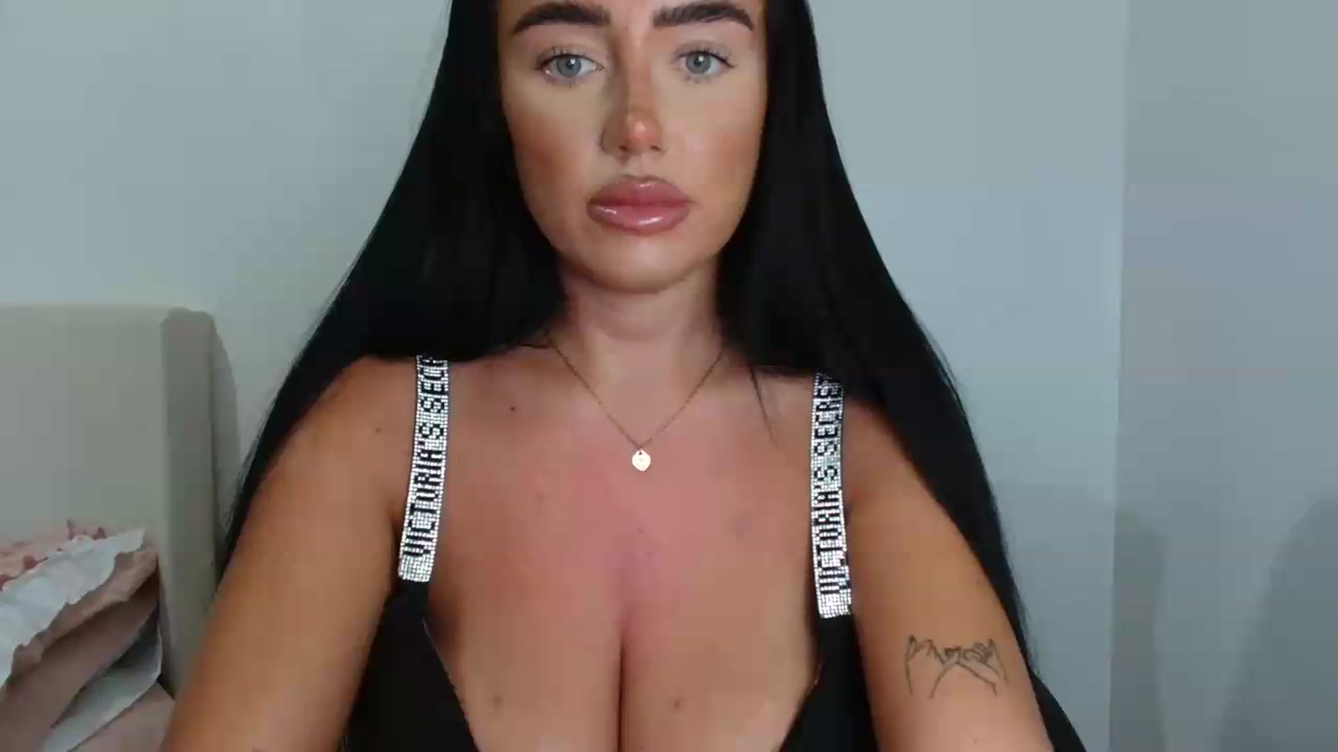 Gallery image thumbnail from ElleBloom's myfreecams stream on, 07/01/2026, 12:37 image 2 of 20