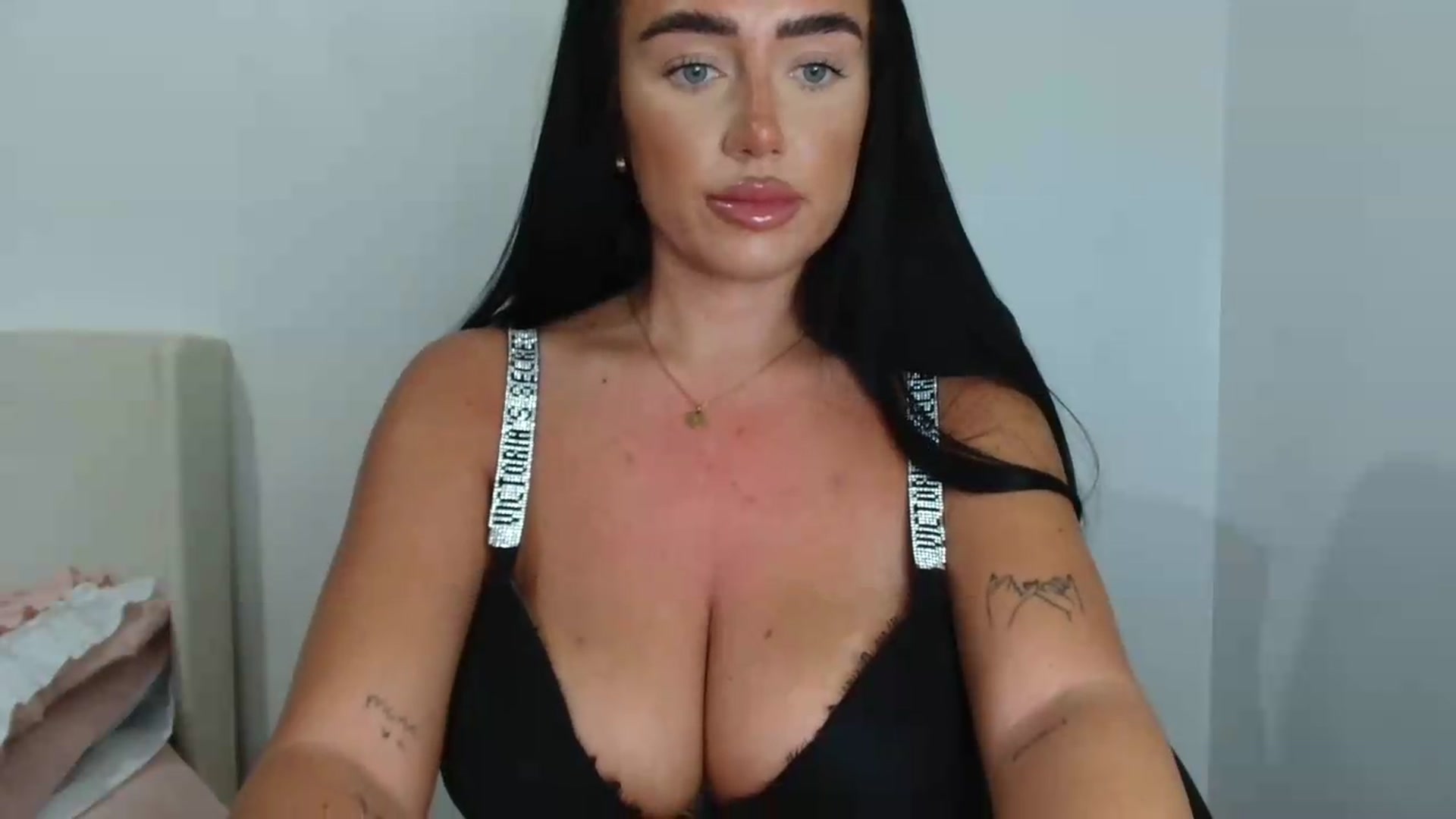 Gallery image thumbnail from ElleBloom's myfreecams stream on, 07/01/2026, 12:37 image 5 of 20