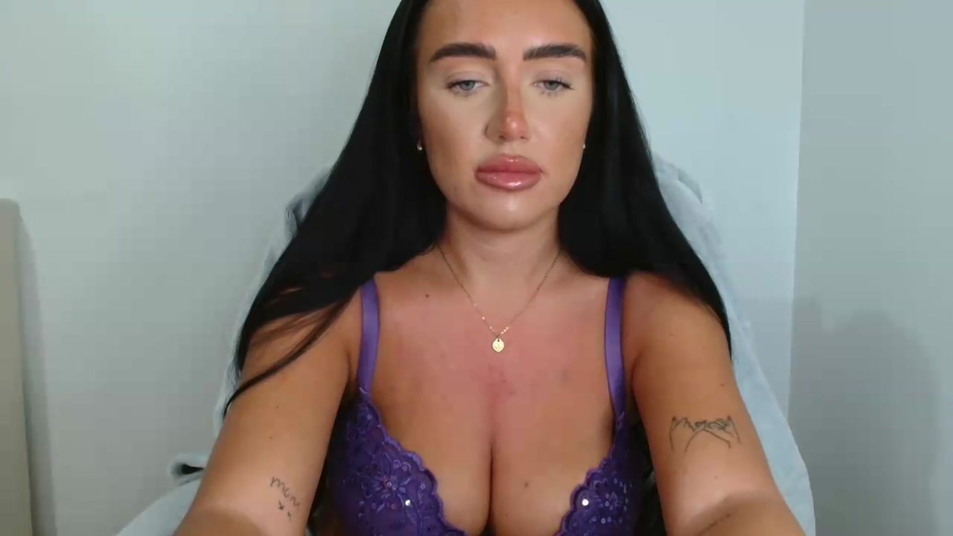 Gallery image thumbnail from ElleBloom's myfreecams stream on, 07/02/2026, 12:13 image 16 of 20