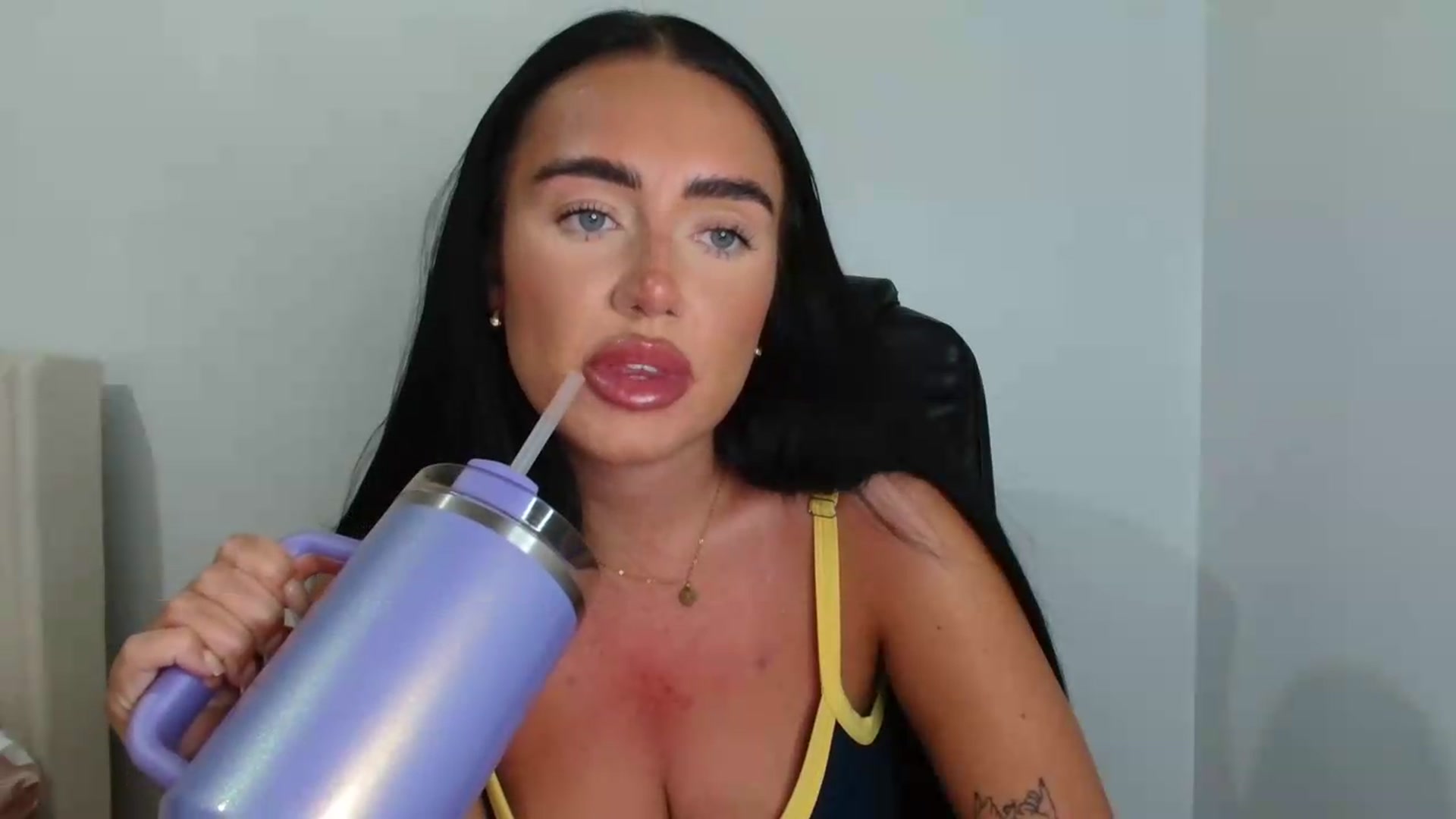Gallery image thumbnail from ElleBloom's myfreecams stream on, 07/03/2026, 16:58 image 13 of 20