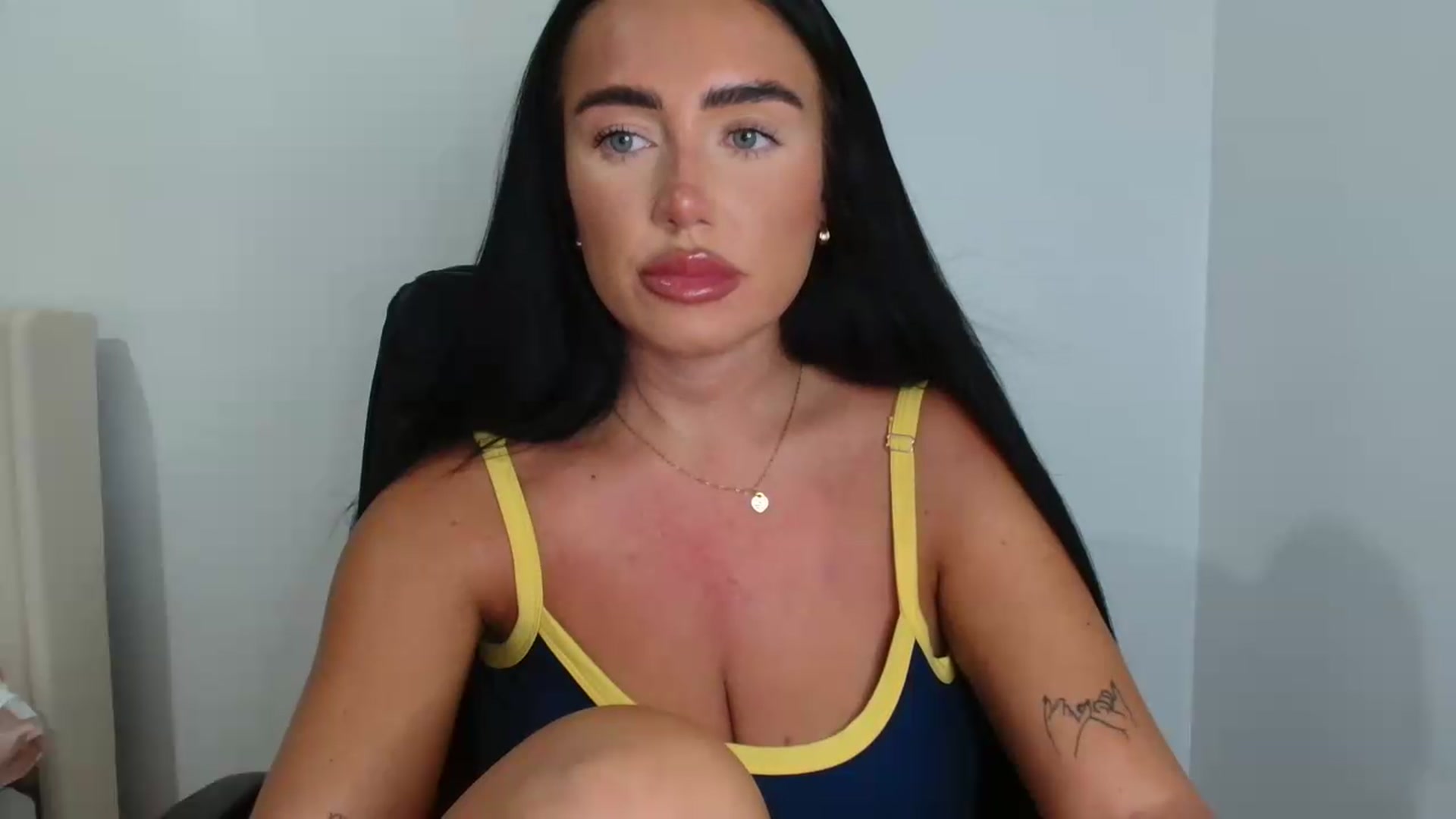 Gallery image thumbnail from ElleBloom's myfreecams stream on, 07/03/2026, 16:58 image 3 of 20