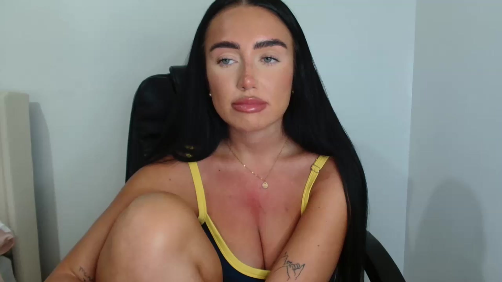 Gallery image thumbnail from ElleBloom's myfreecams stream on, 07/03/2026, 16:58 image 20 of 20