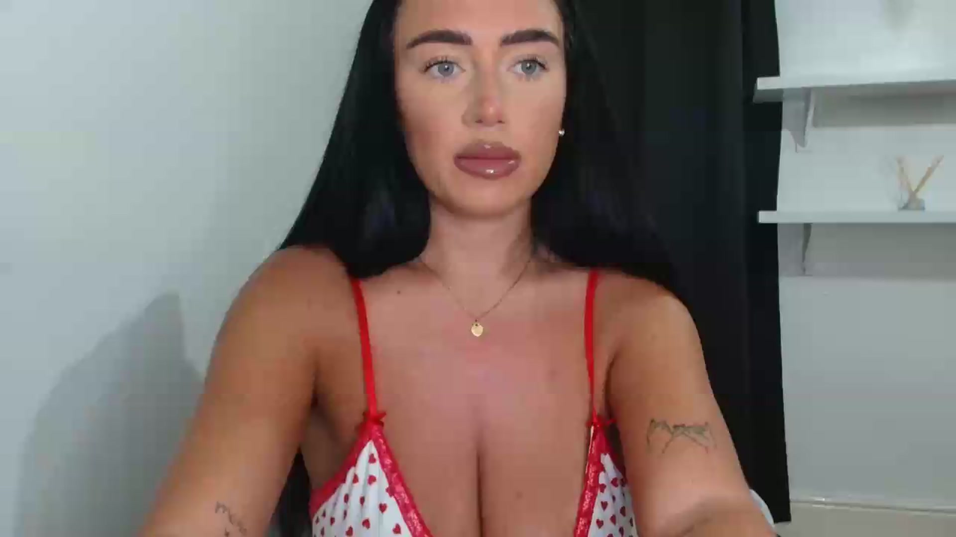 Gallery image thumbnail from ElleBloom's myfreecams stream on, 07/05/2026, 13:04 image 3 of 20