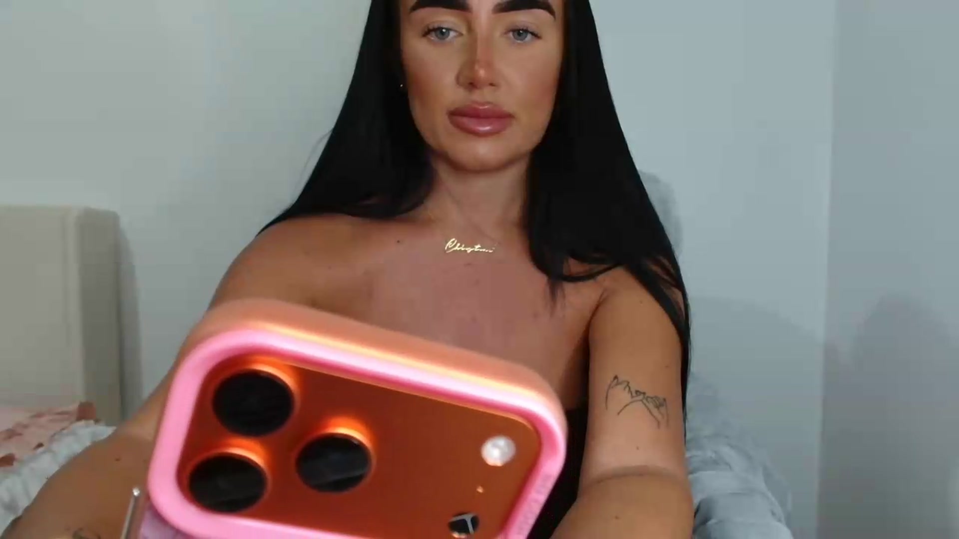 Gallery image thumbnail from ElleBloom's myfreecams stream on, 07/21/2026, 11:38 image 12 of 20
