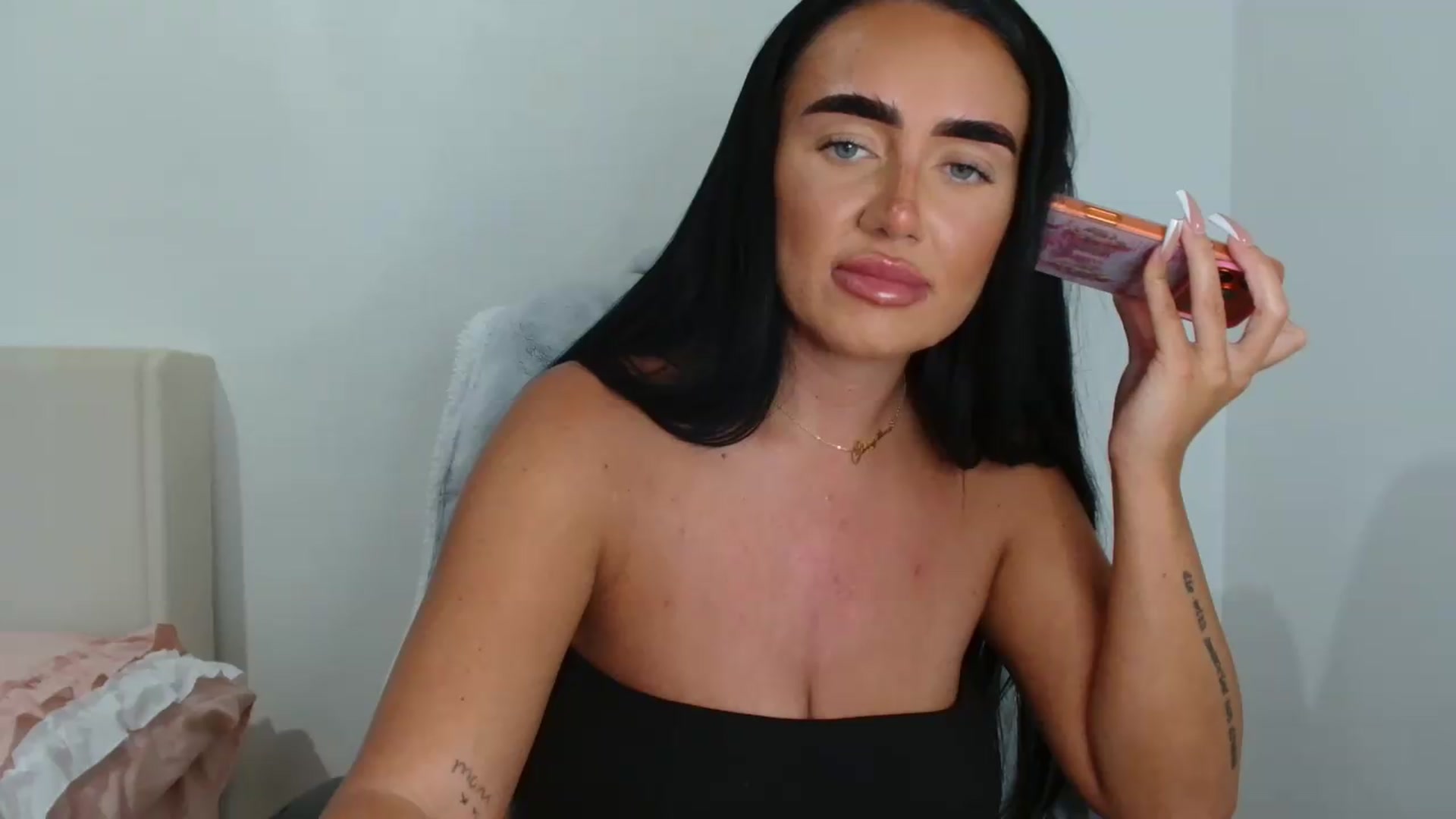 Gallery image thumbnail from ElleBloom's myfreecams stream on, 07/21/2026, 13:27 image 16 of 20