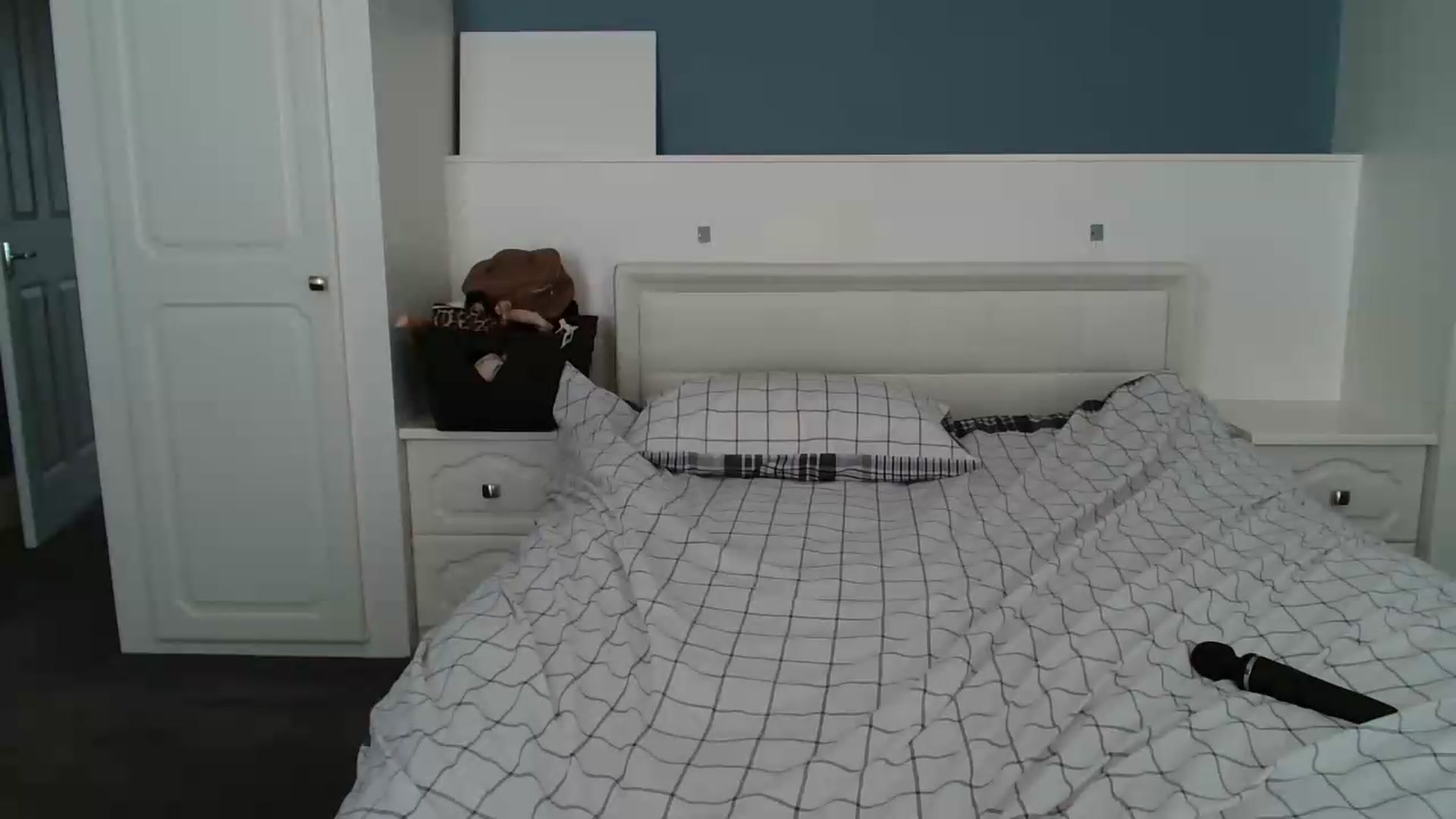 Gallery image thumbnail from ElleBloom's myfreecams stream on, 07/28/2026, 13:44 image 16 of 20