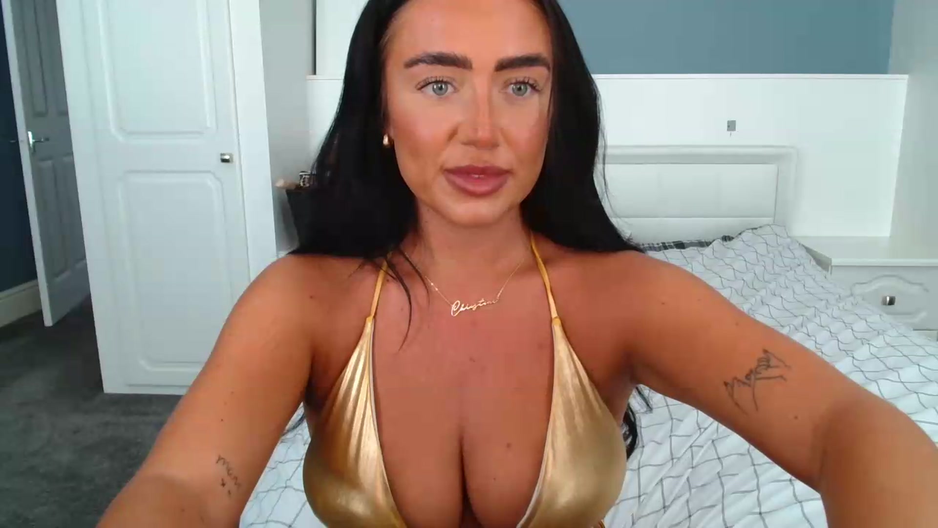 Gallery image thumbnail from ElleBloom's myfreecams stream on, 07/28/2026, 13:44 image 9 of 20