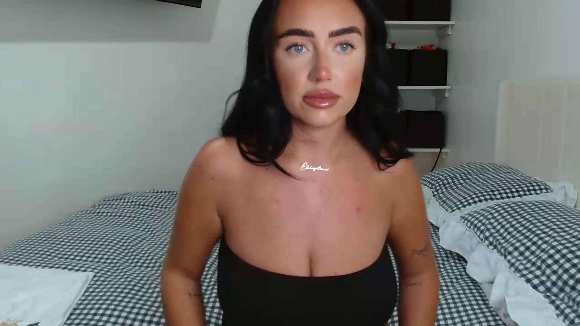 Gallery image thumbnail from ElleBloom's myfreecams stream on, 07/29/2026, 18:25 image 7 of 20