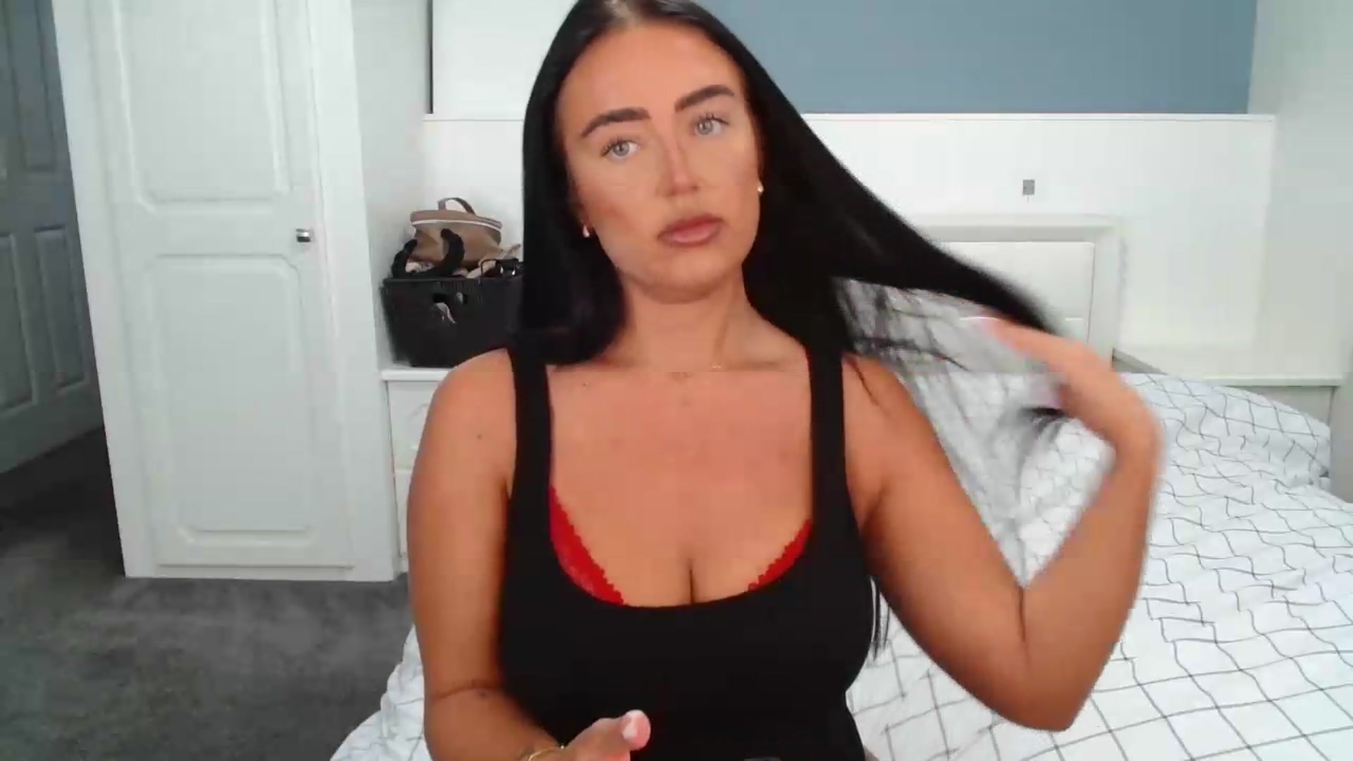 Gallery image thumbnail from ElleBloom's myfreecams stream on, 07/30/2026, 11:40 image 18 of 20