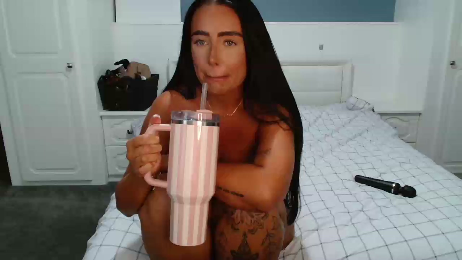 Gallery image thumbnail from ElleBloom's myfreecams stream on, 07/31/2026, 14:57 image 18 of 20