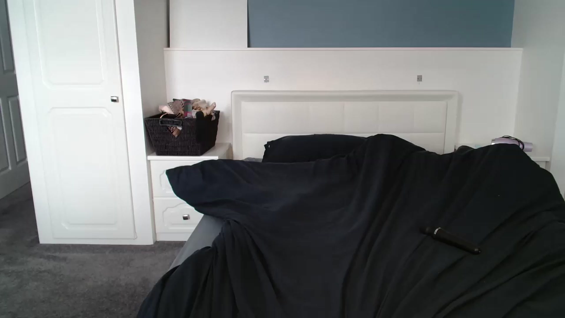 Gallery image thumbnail from ElleBloom's myfreecams stream on, 08/18/2026, 14:19 image 20 of 20