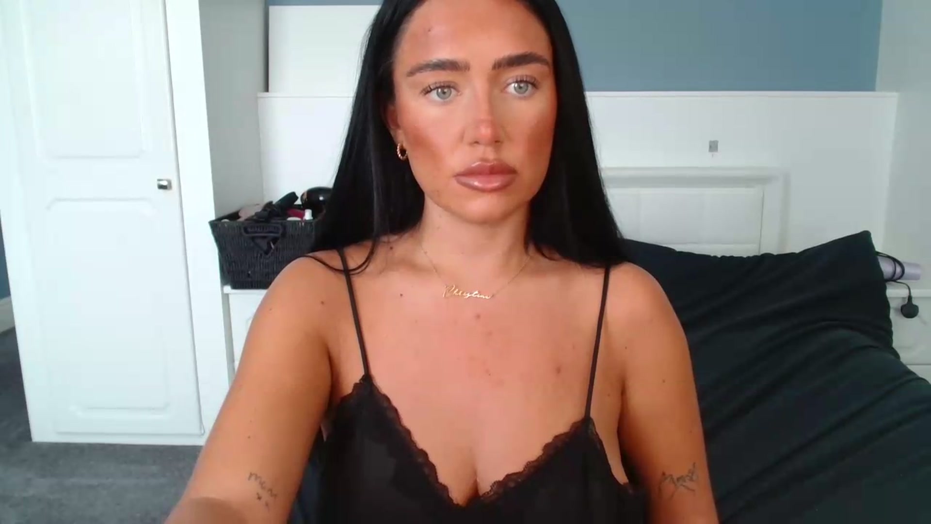 Gallery image thumbnail from ElleBloom's myfreecams stream on, 08/20/2026, 15:16 image 4 of 20