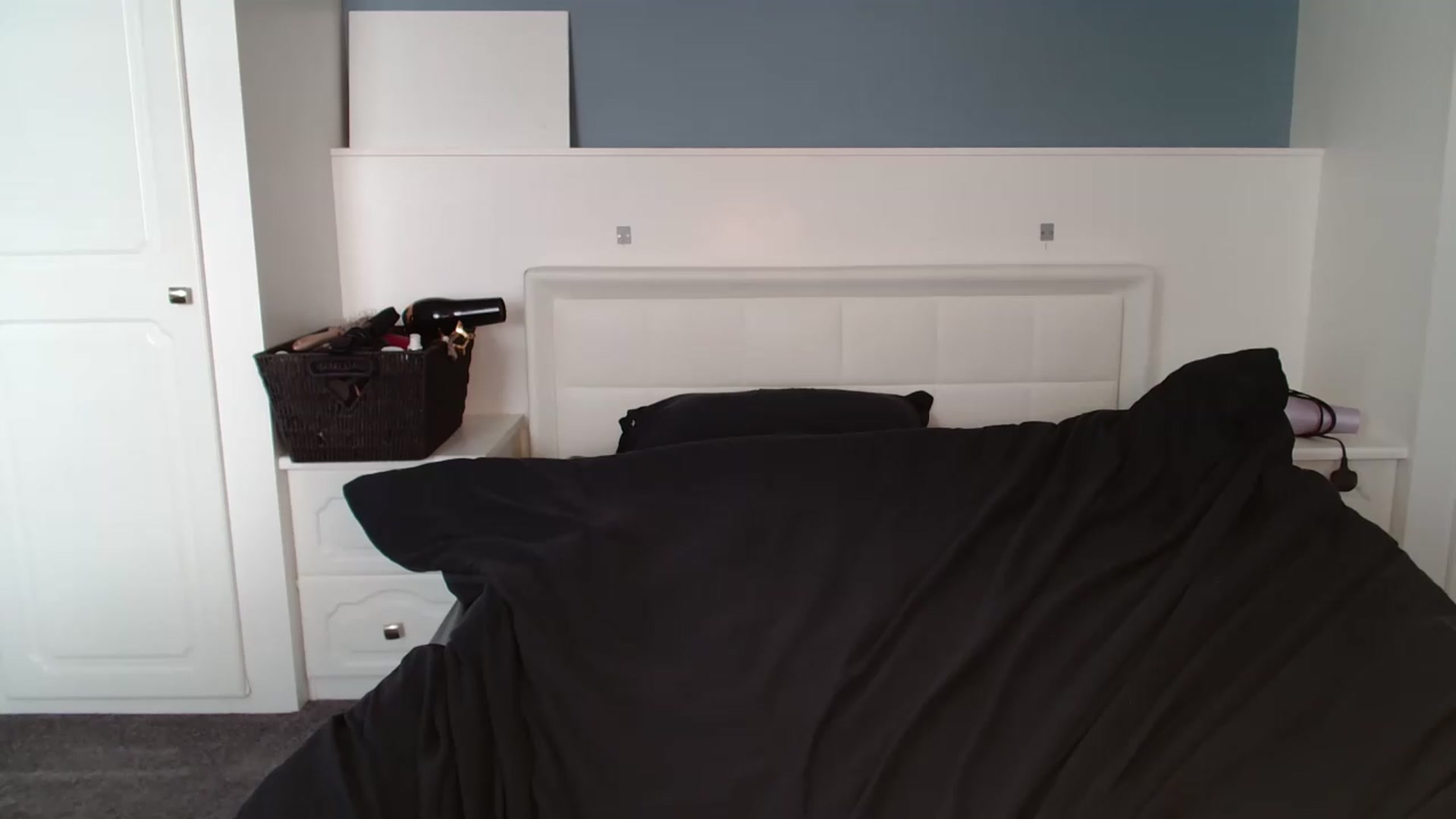 Gallery image thumbnail from ElleBloom's myfreecams stream on, 08/20/2026, 15:16 image 12 of 20